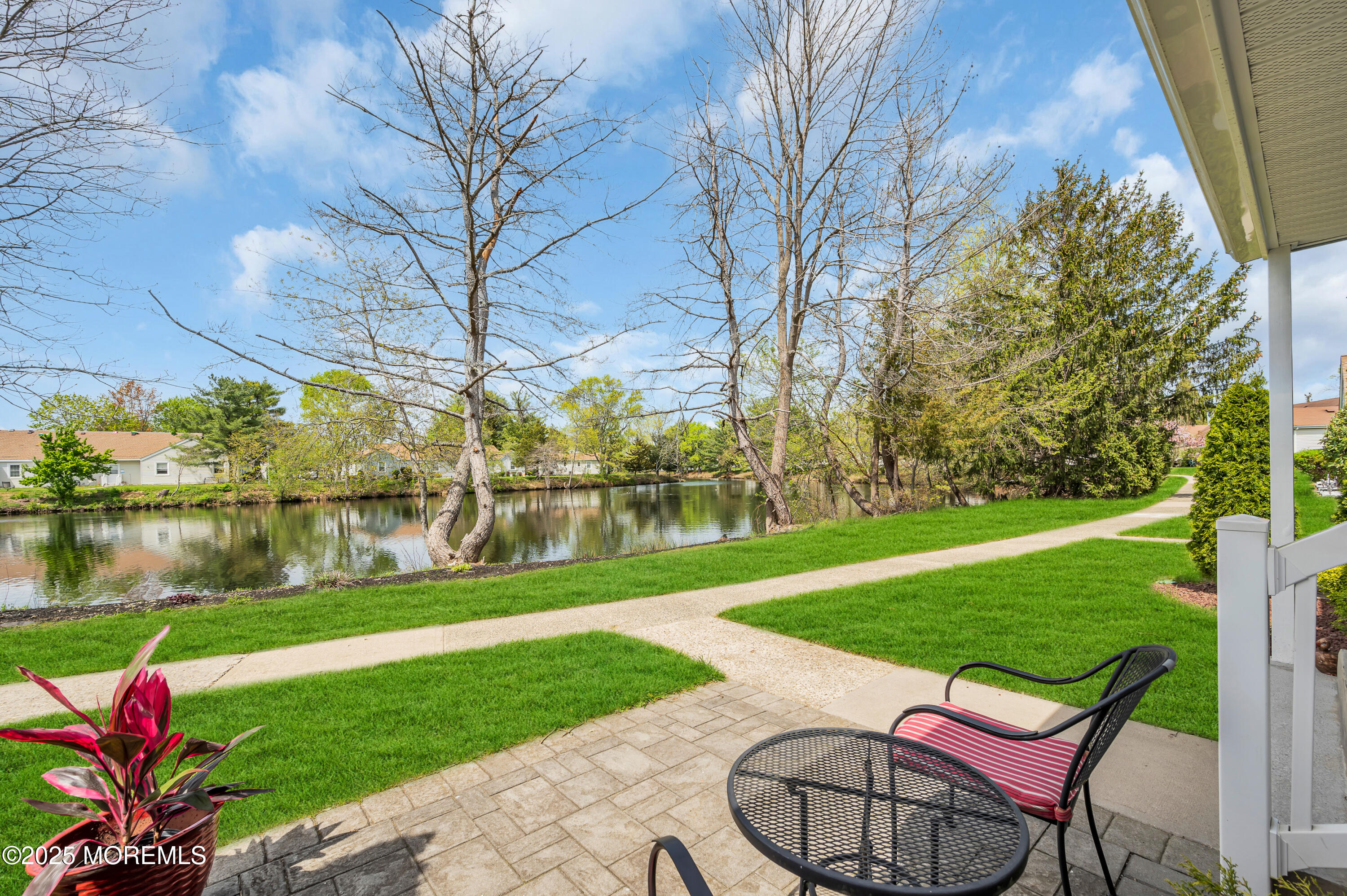 83 Parkway Drive #E, Freehold, New Jersey image 2