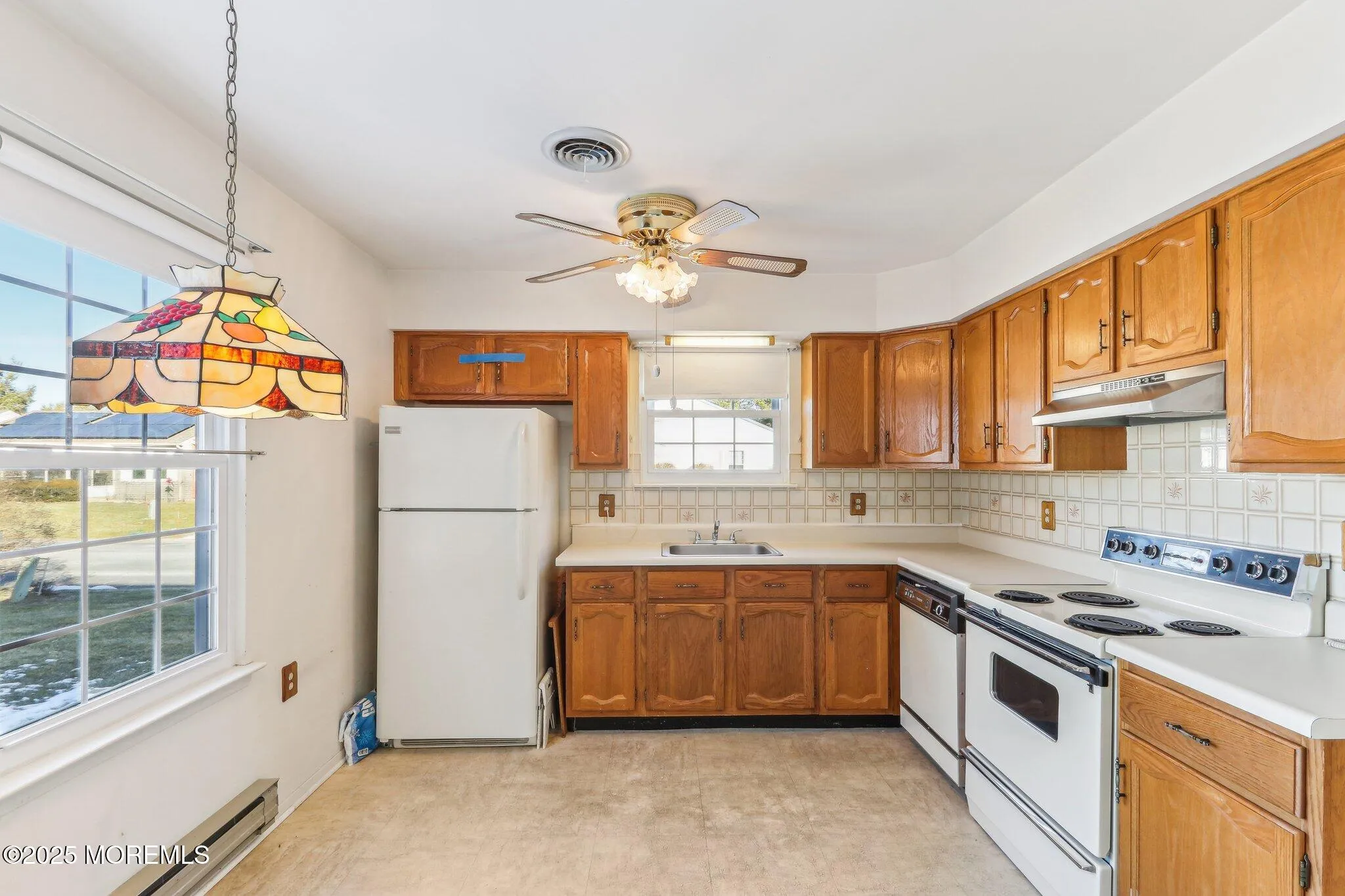 Whiting, New Jersey 08759, United States, 2 Bedrooms Bedrooms, ,2 BathroomsBathrooms,Residential,Pending,12689