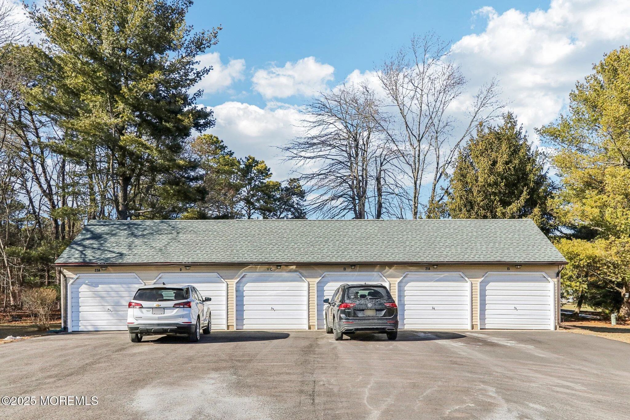 Whiting, New Jersey 08759, United States, 2 Bedrooms Bedrooms, ,2 BathroomsBathrooms,Residential,Pending,12689