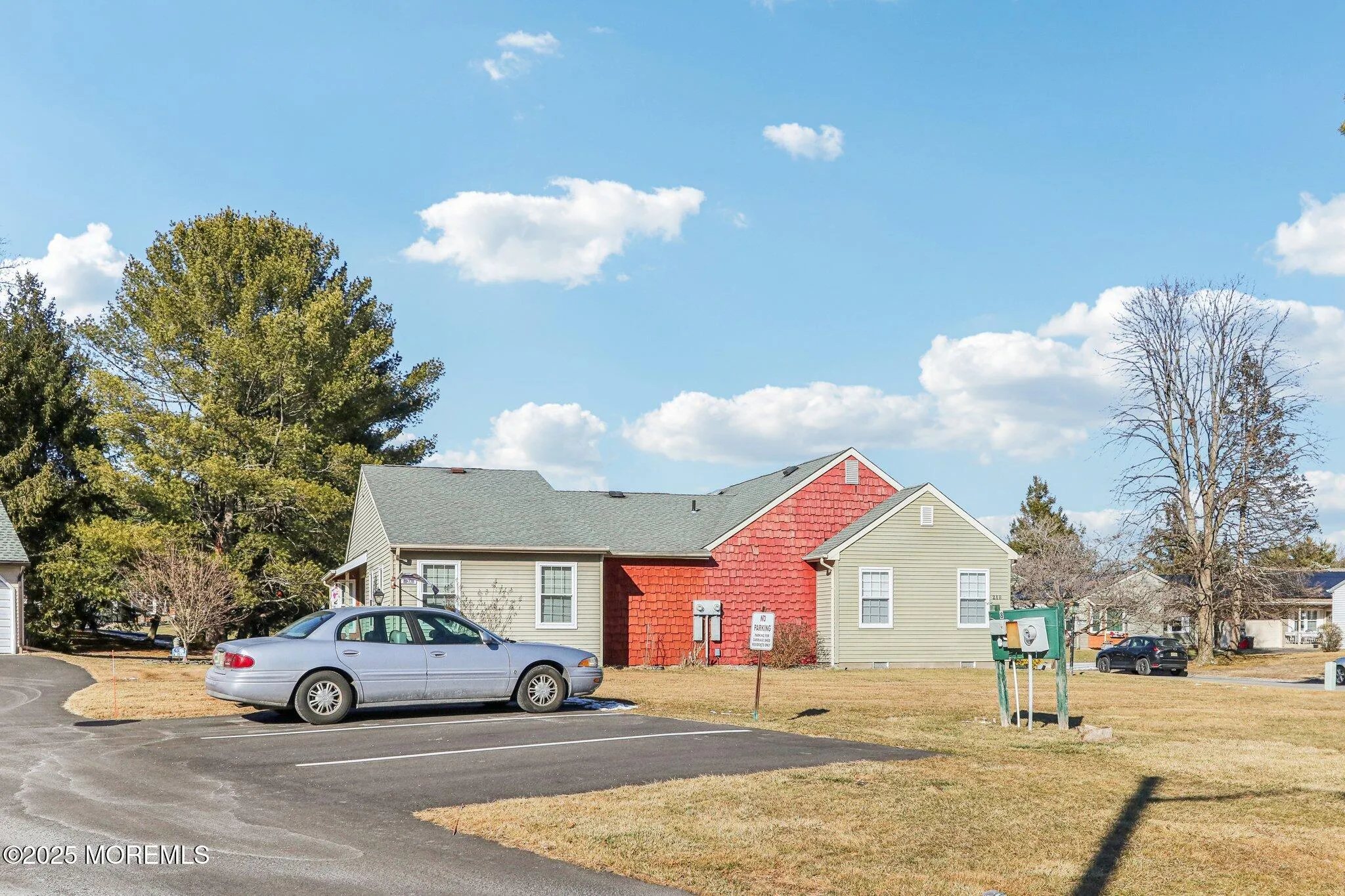 Whiting, New Jersey 08759, United States, 2 Bedrooms Bedrooms, ,2 BathroomsBathrooms,Residential,Pending,12689