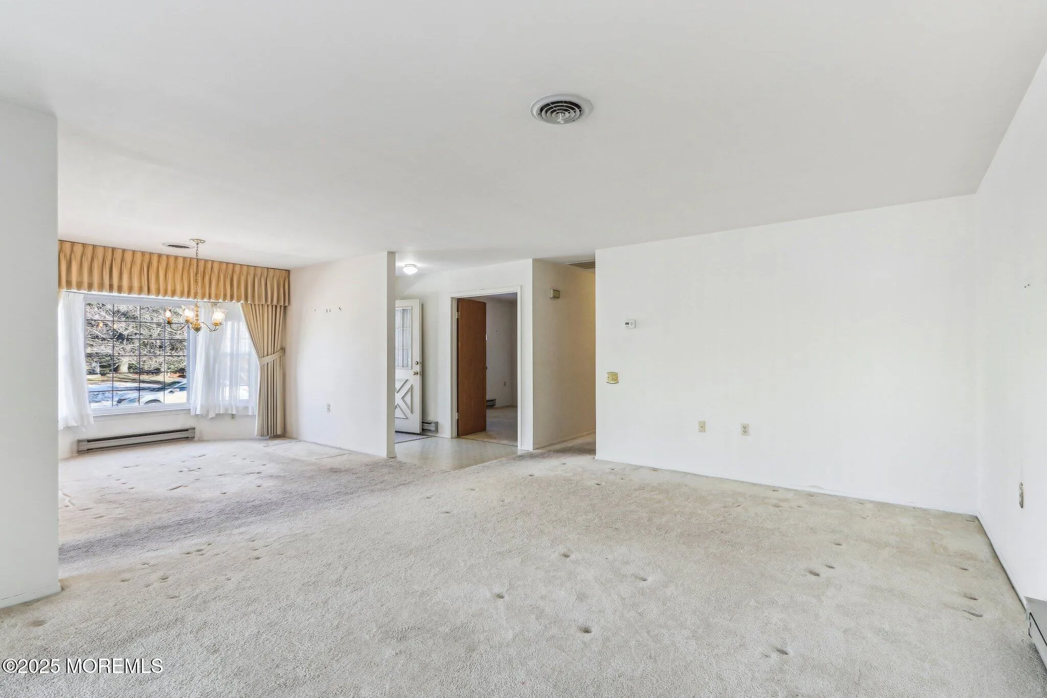 Whiting, New Jersey 08759, United States, 2 Bedrooms Bedrooms, ,2 BathroomsBathrooms,Residential,Pending,12689