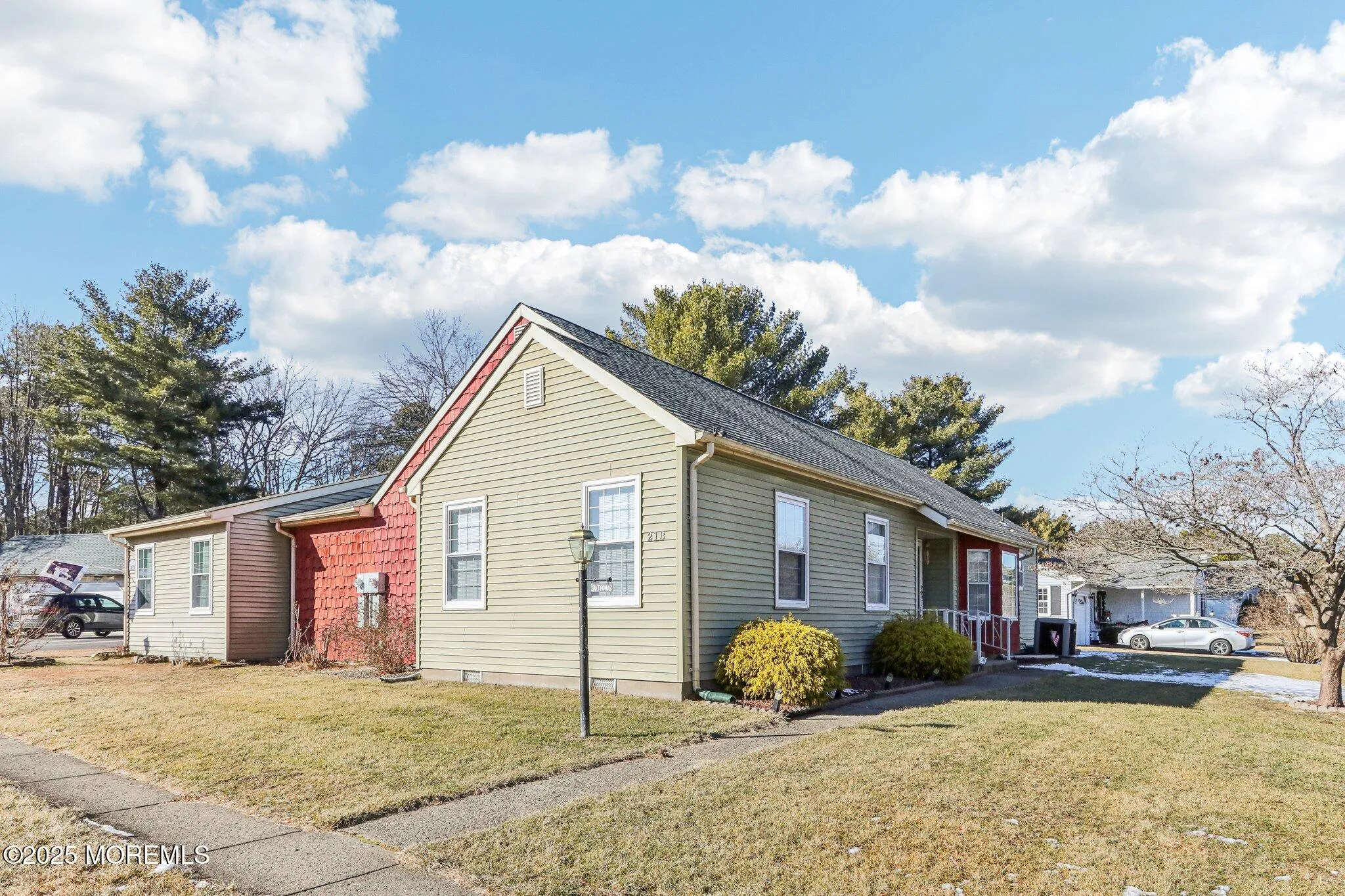 Whiting, New Jersey 08759, United States, 2 Bedrooms Bedrooms, ,2 BathroomsBathrooms,Residential,Pending,12689