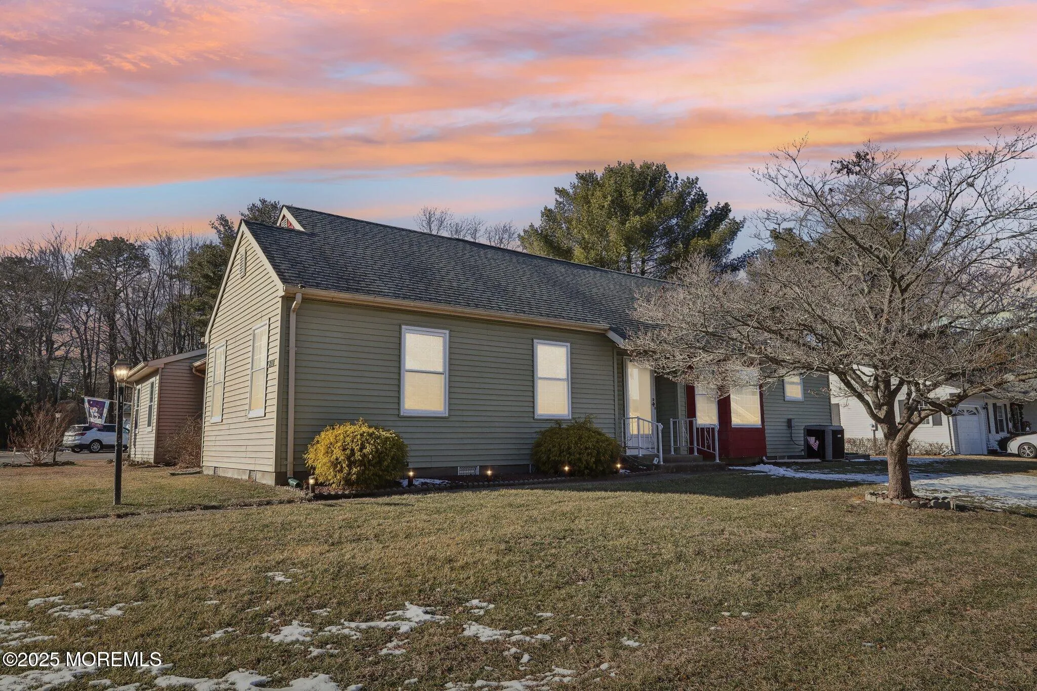 Whiting, New Jersey 08759, United States, 2 Bedrooms Bedrooms, ,2 BathroomsBathrooms,Residential,Pending,12689