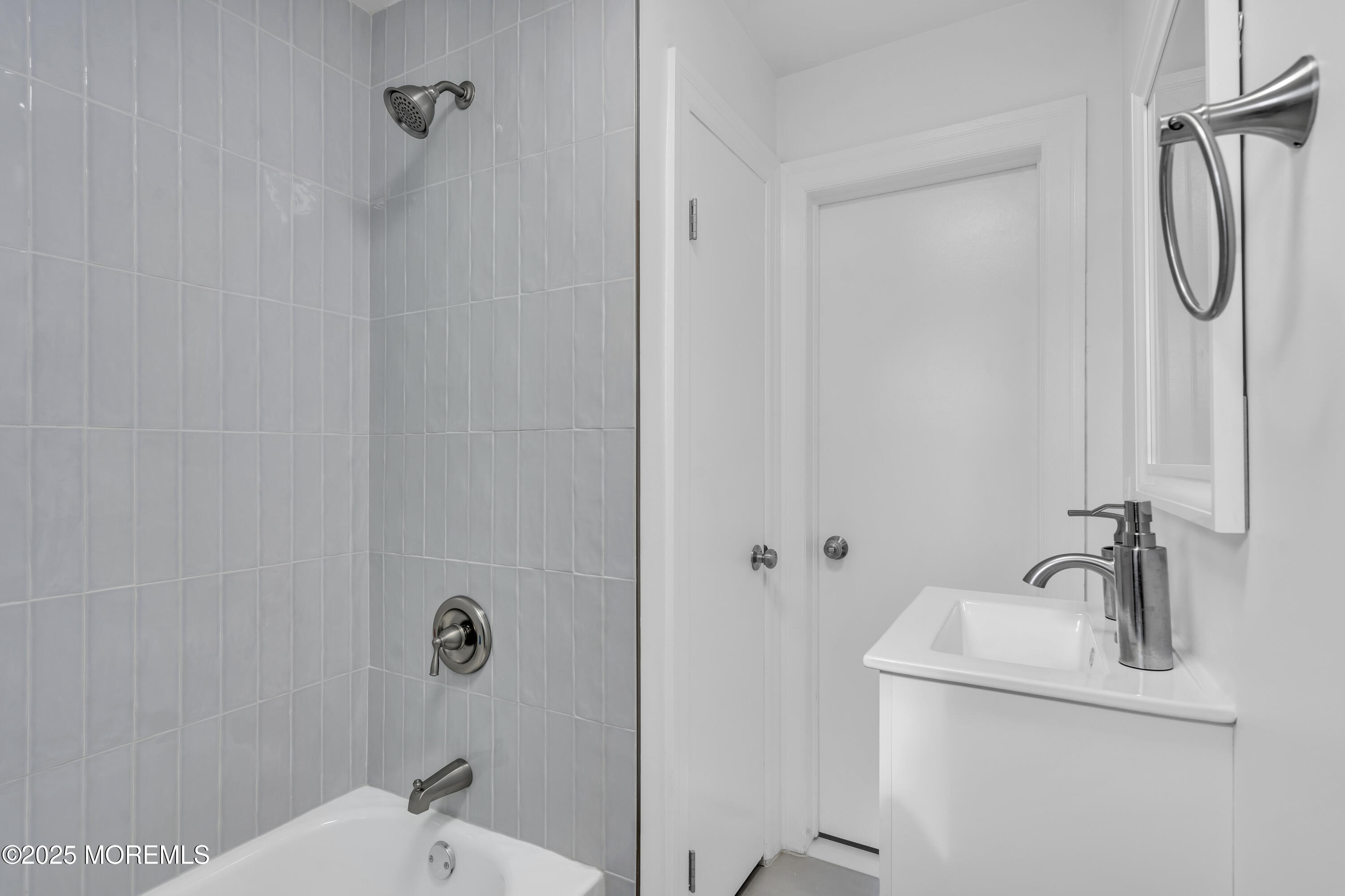 14 Centre Avenue, West Deptford, New Jersey image 34