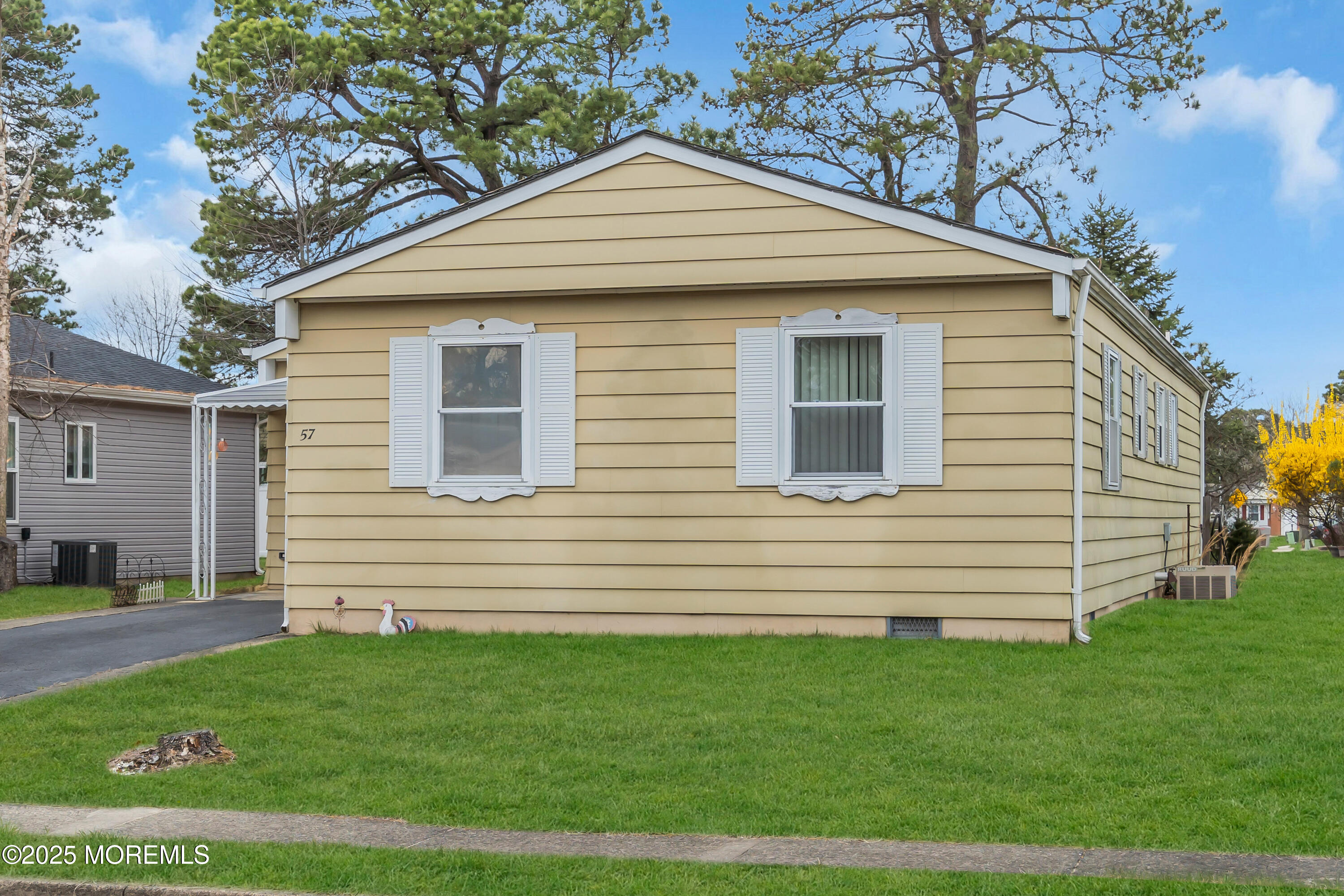57 Innsbruck Drive, Toms River, New Jersey image 27