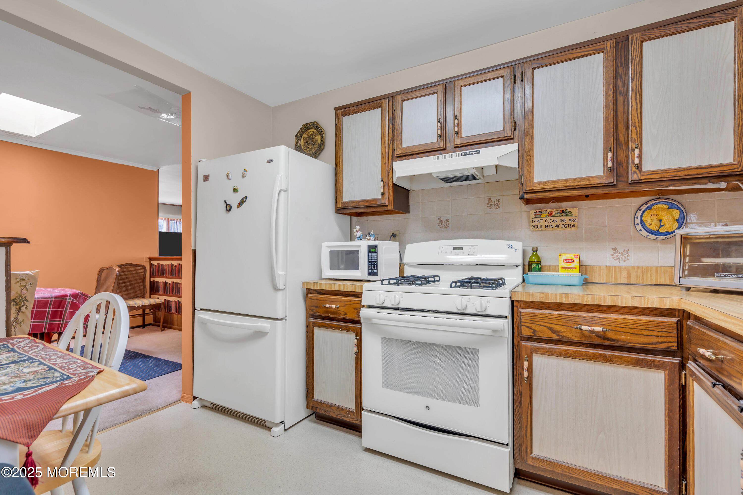 57 Innsbruck Drive, Toms River, New Jersey image 12