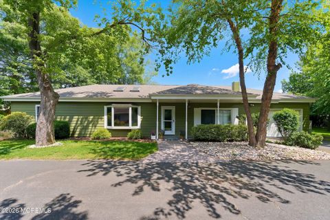 Photo of 22 Walnut Drive, Howell, NJ 07731 (MLS # 22616238)