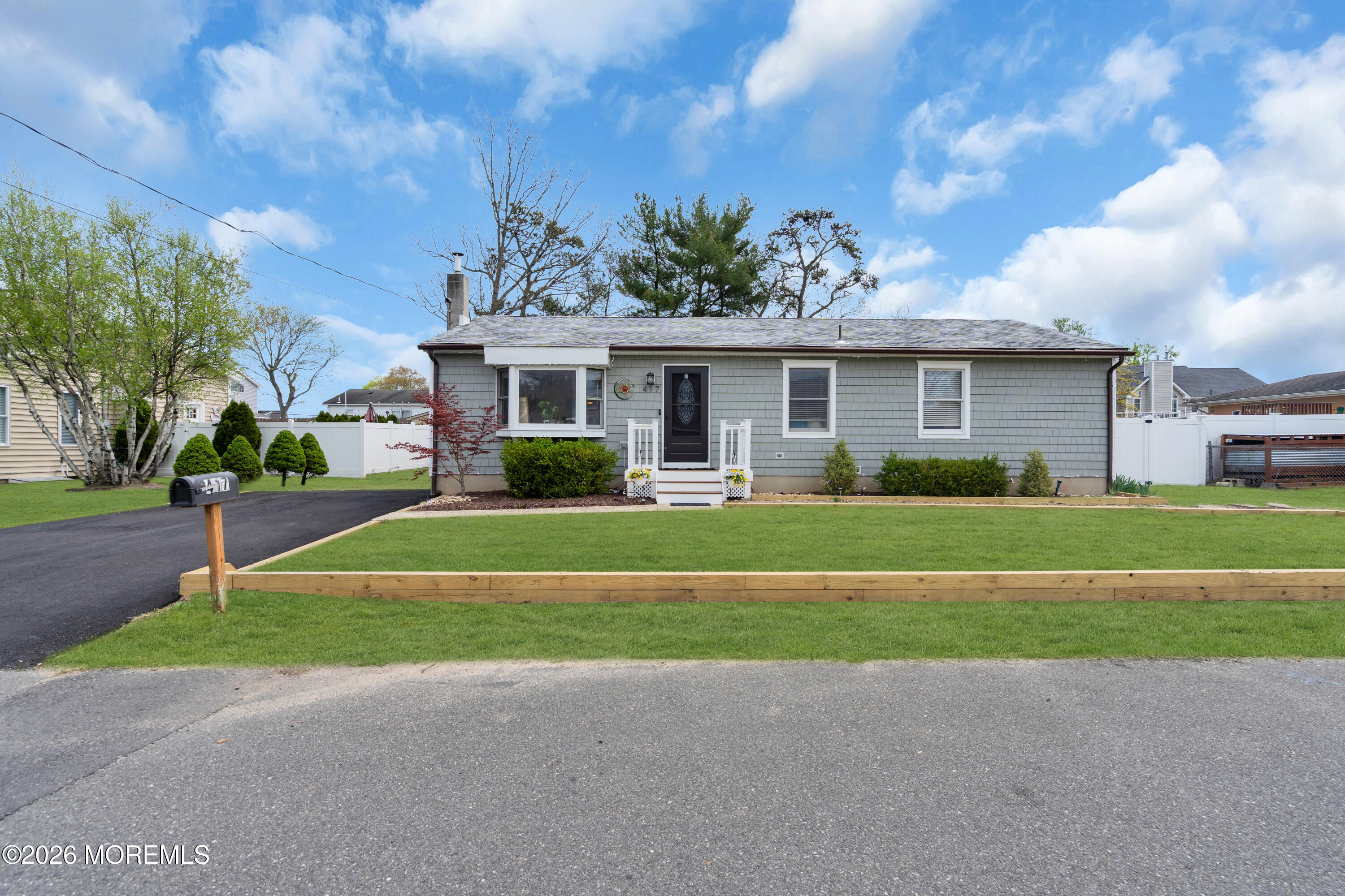 417 Anchor Avenue