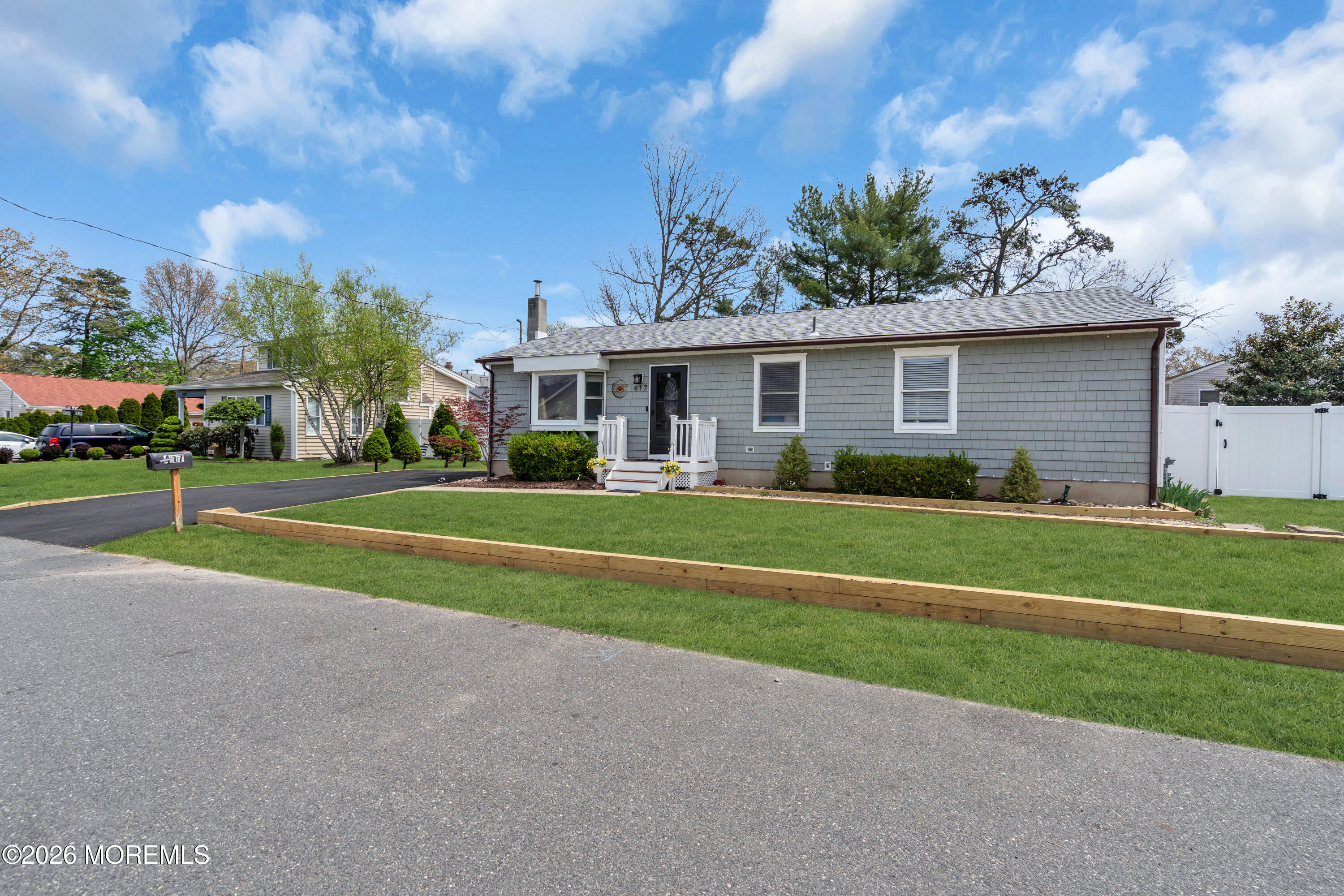417 Anchor Avenue