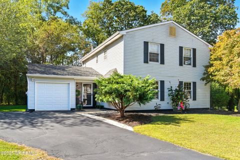 Photo of 9 Bell Court, Howell, NJ 07731 (MLS # 22530747)