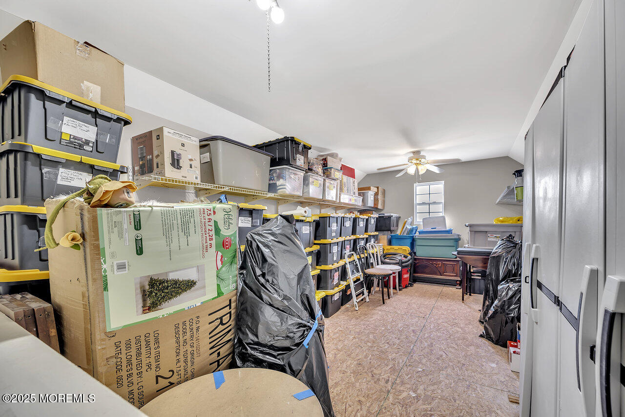 8 Cavalcade Court, Manalapan, New Jersey image 30