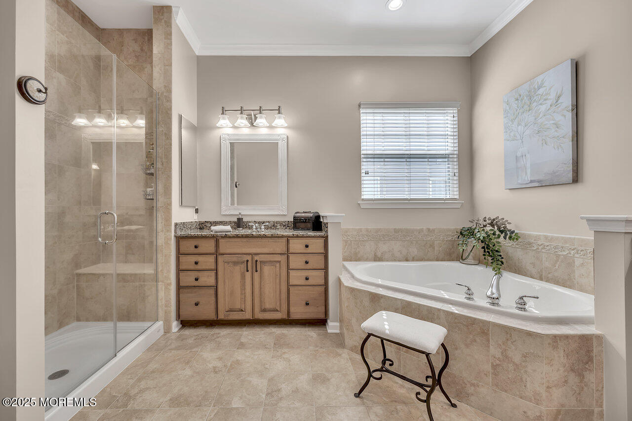 8 Cavalcade Court, Manalapan, New Jersey image 19