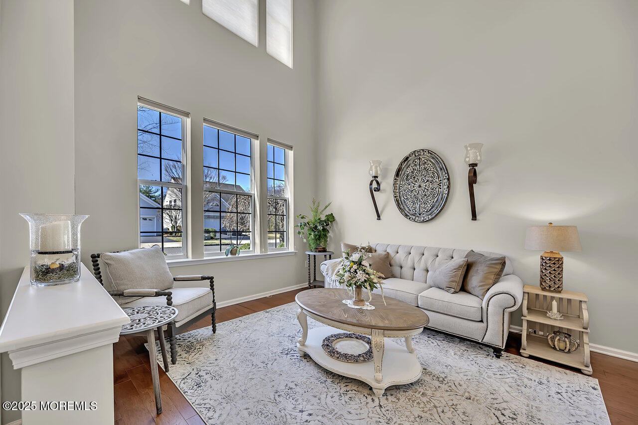 8 Cavalcade Court, Manalapan, New Jersey image 5