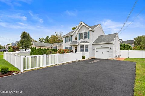 Photo of 223 Serpent Lane, Manahawkin, NJ 08050 (MLS # 22531489)