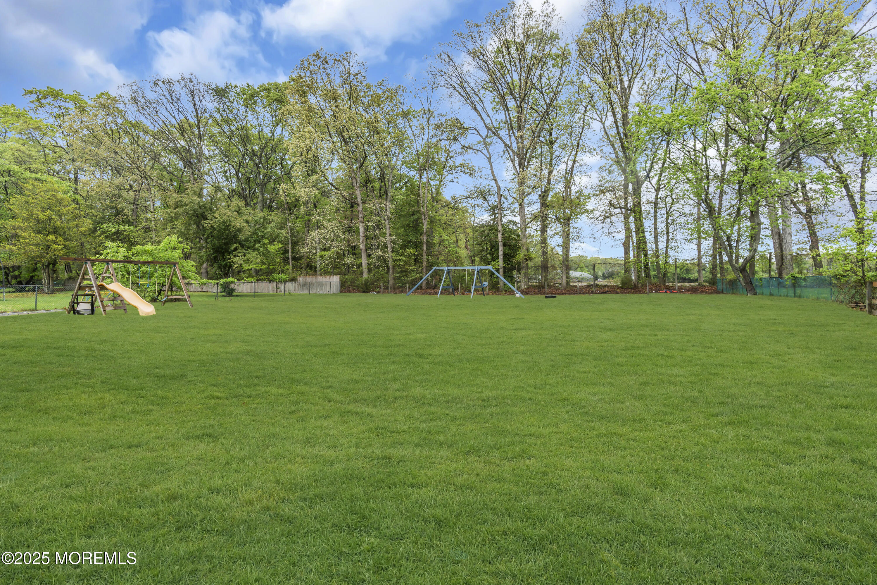 1584 Alamitos Drive, Lakewood, New Jersey image 4
