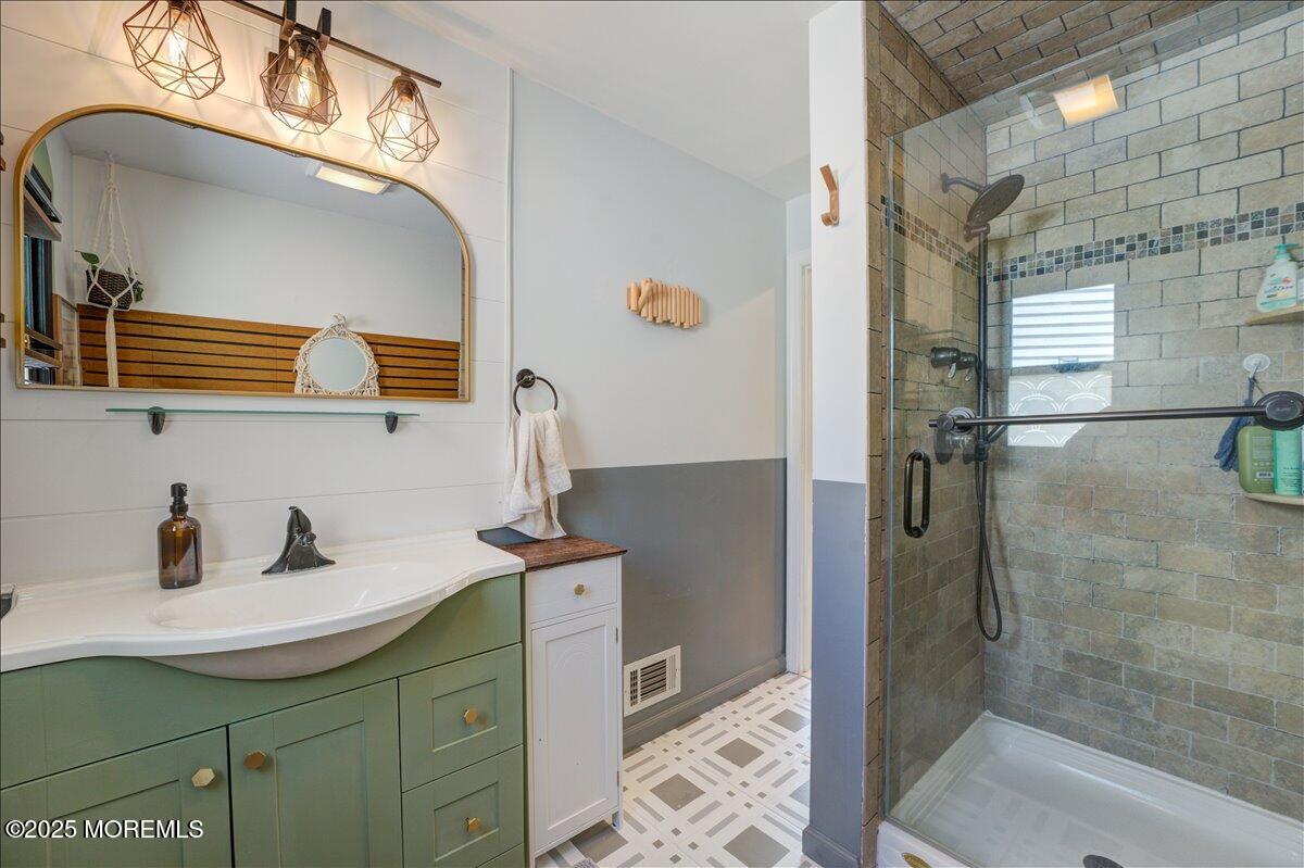 90 Campbell Street, Red Bank, New Jersey image 16