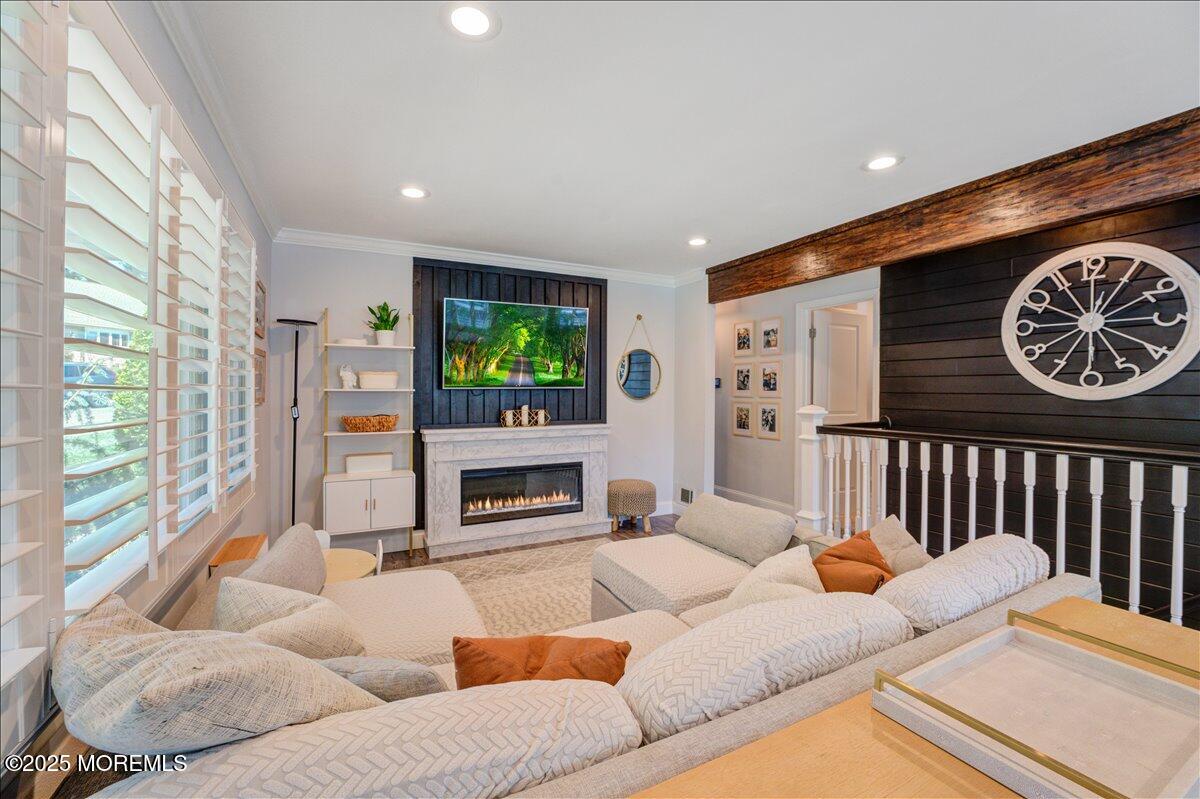 90 Campbell Street, Red Bank, New Jersey image 3