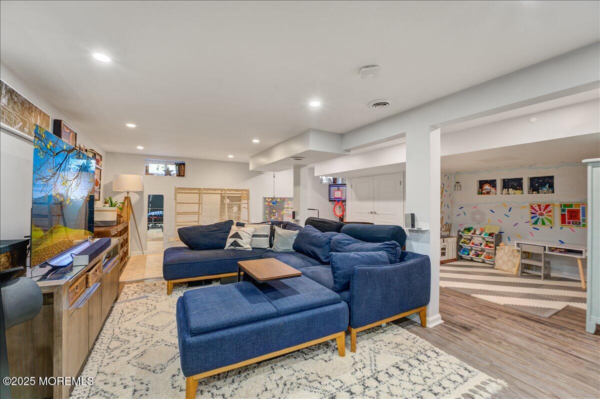 90 Campbell Street, Red Bank, New Jersey image 20