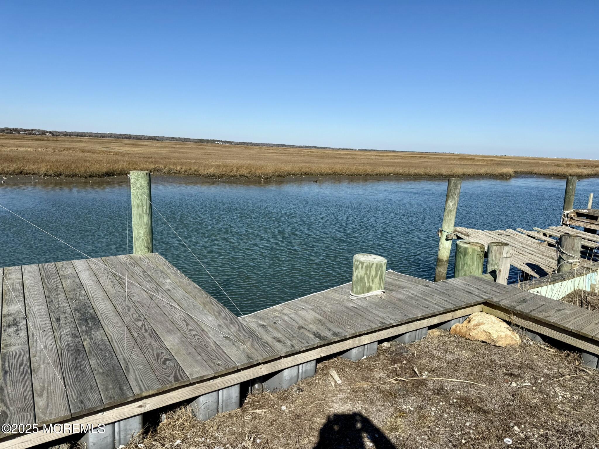 370 Kingfisher Road, Tuckerton, New Jersey image 1