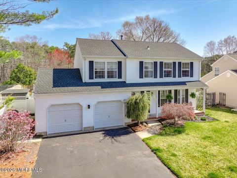 Photo of 767 Buccaneer Lane, Manahawkin, NJ 08050 (MLS # 22610511)