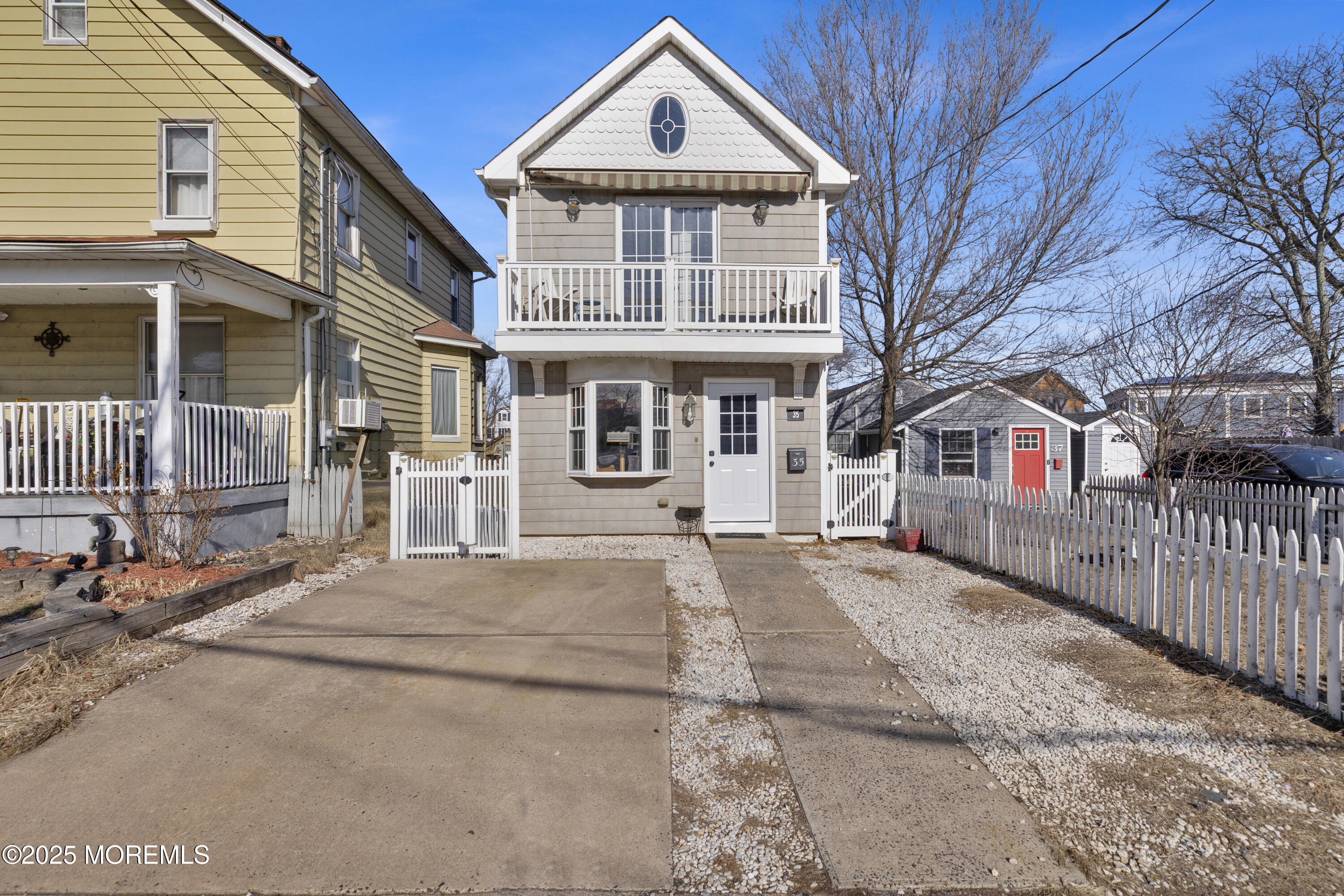 35 Myrtle Avenue, Keyport, New Jersey image 3