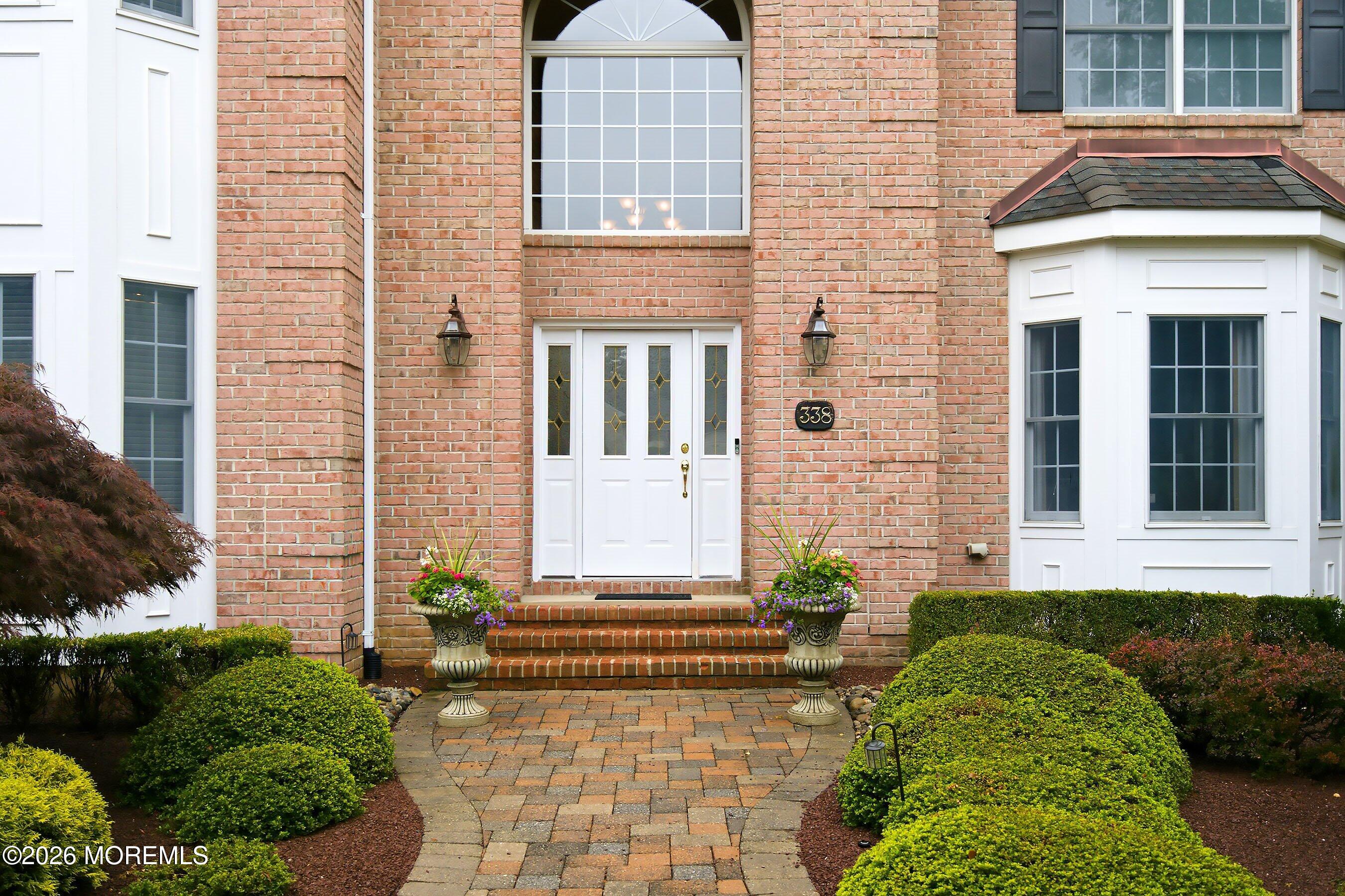 338 Valley View Circle
