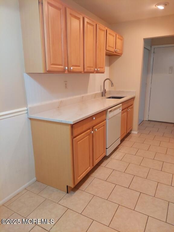 9 Pine Cluster Circle #A, Manalapan, New Jersey image 2