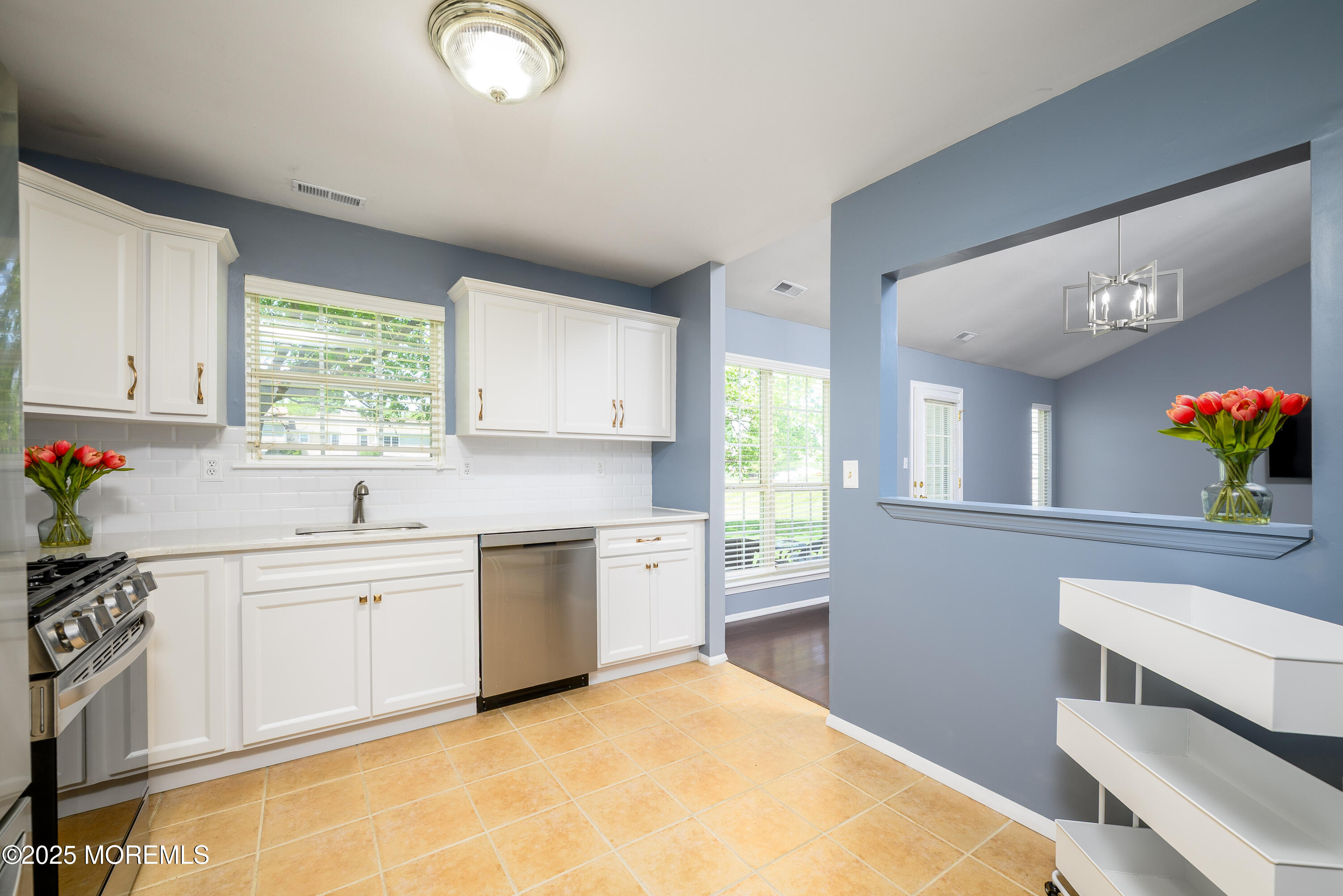 6 Pagoda Lane, Freehold, New Jersey image 12