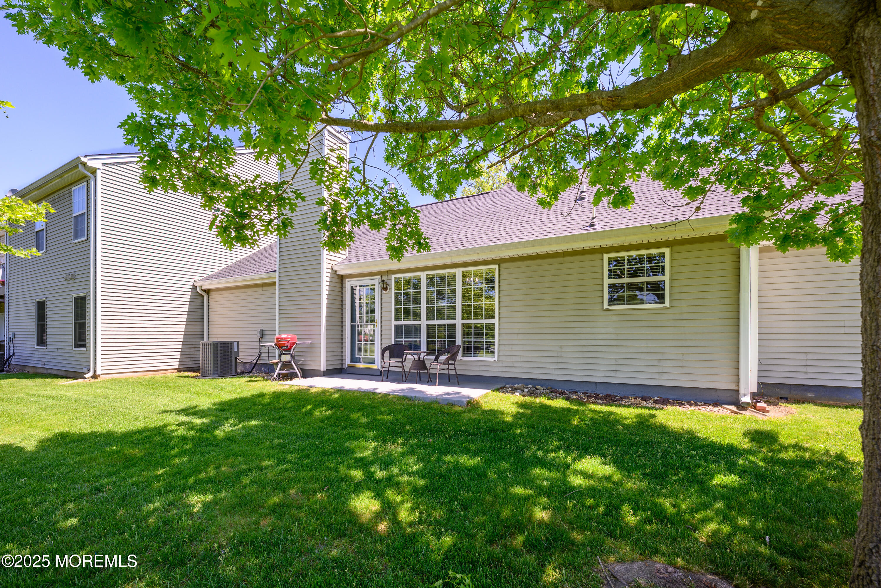 6 Pagoda Lane, Freehold, New Jersey image 25