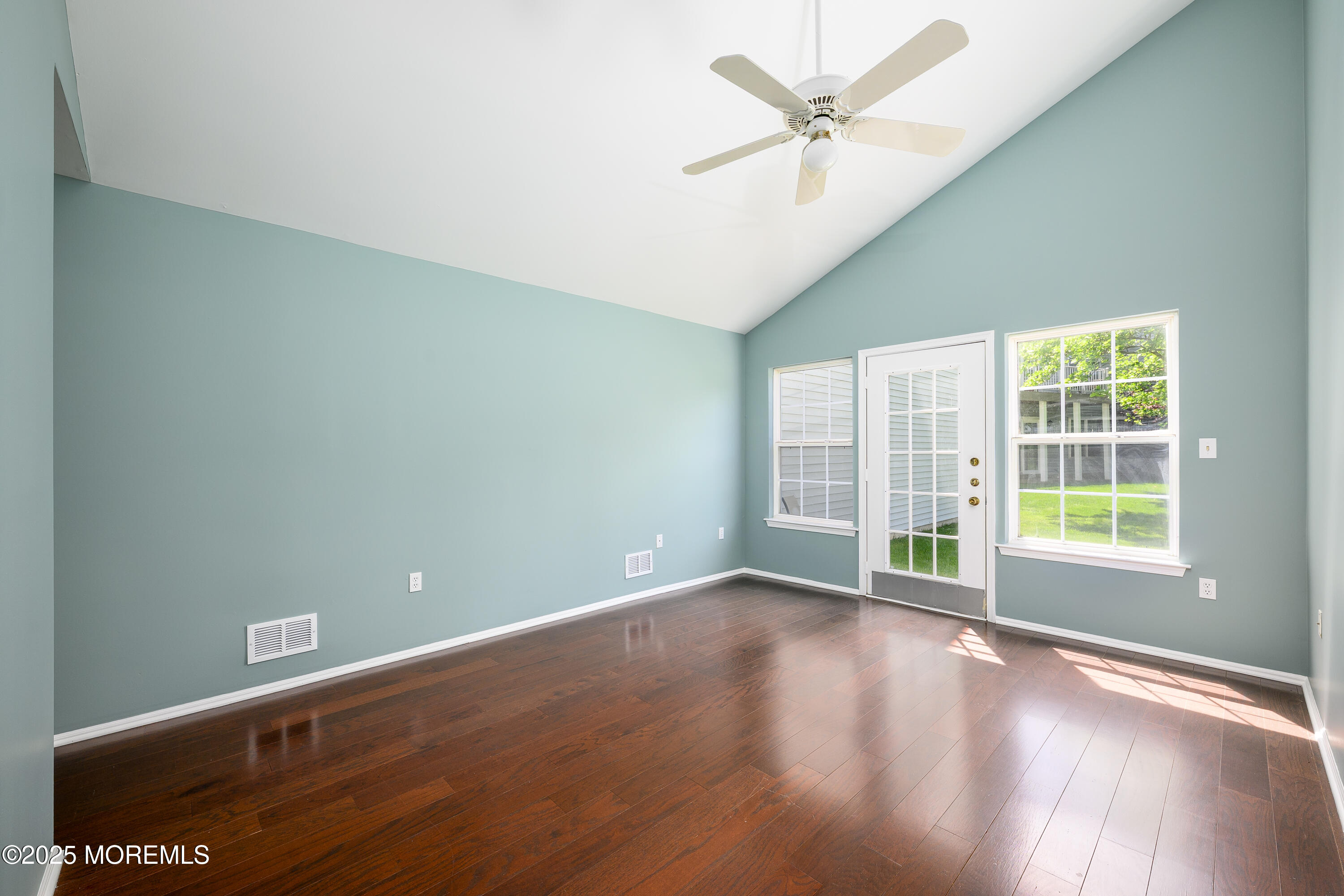 6 Pagoda Lane, Freehold, New Jersey image 18