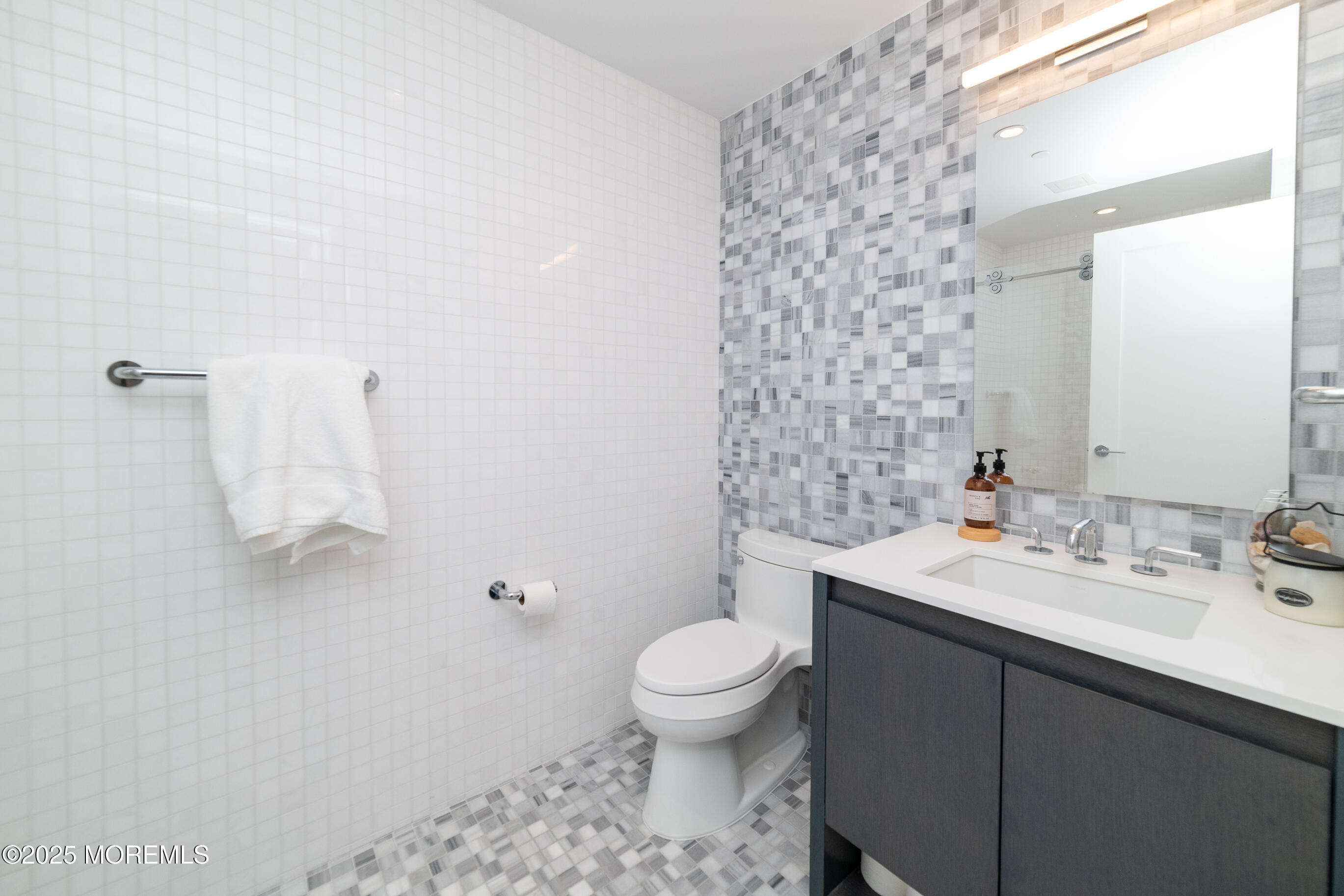 20 Melrose Terrace #305, Long Branch, New Jersey image 24