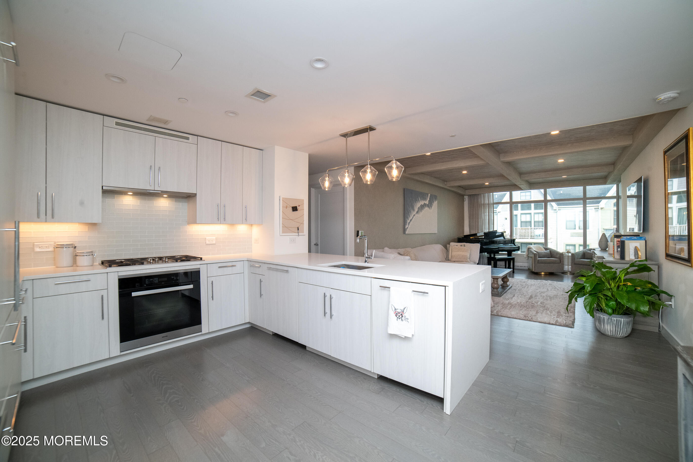 20 Melrose Terrace #305, Long Branch, New Jersey image 6