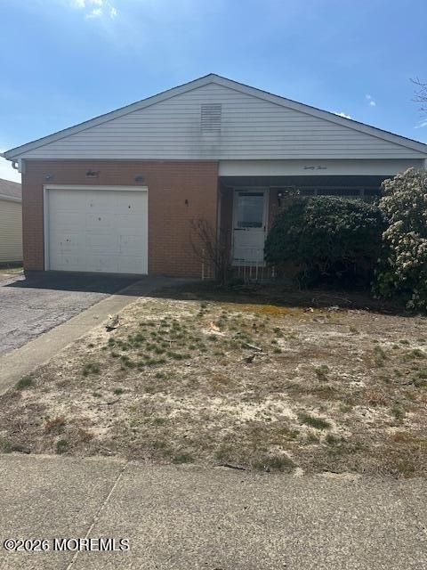 Homes For Sale - 23 Longdenville Street<br/> Toms River, NJ 08757