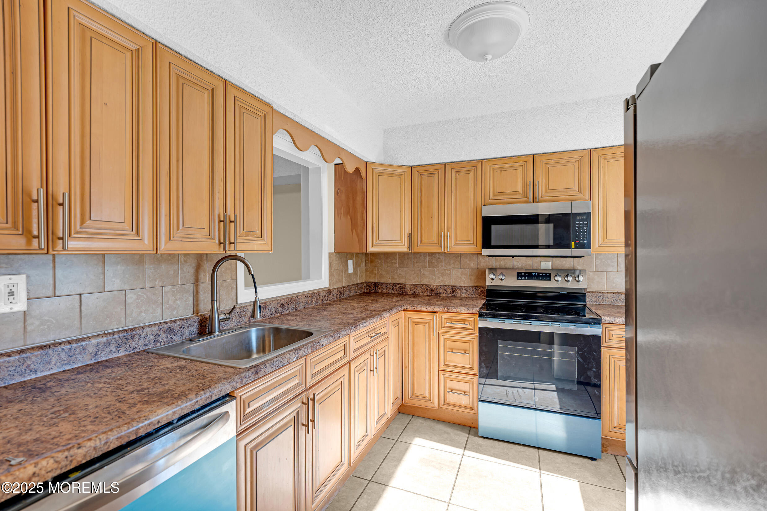 10 Foxwood Court 93