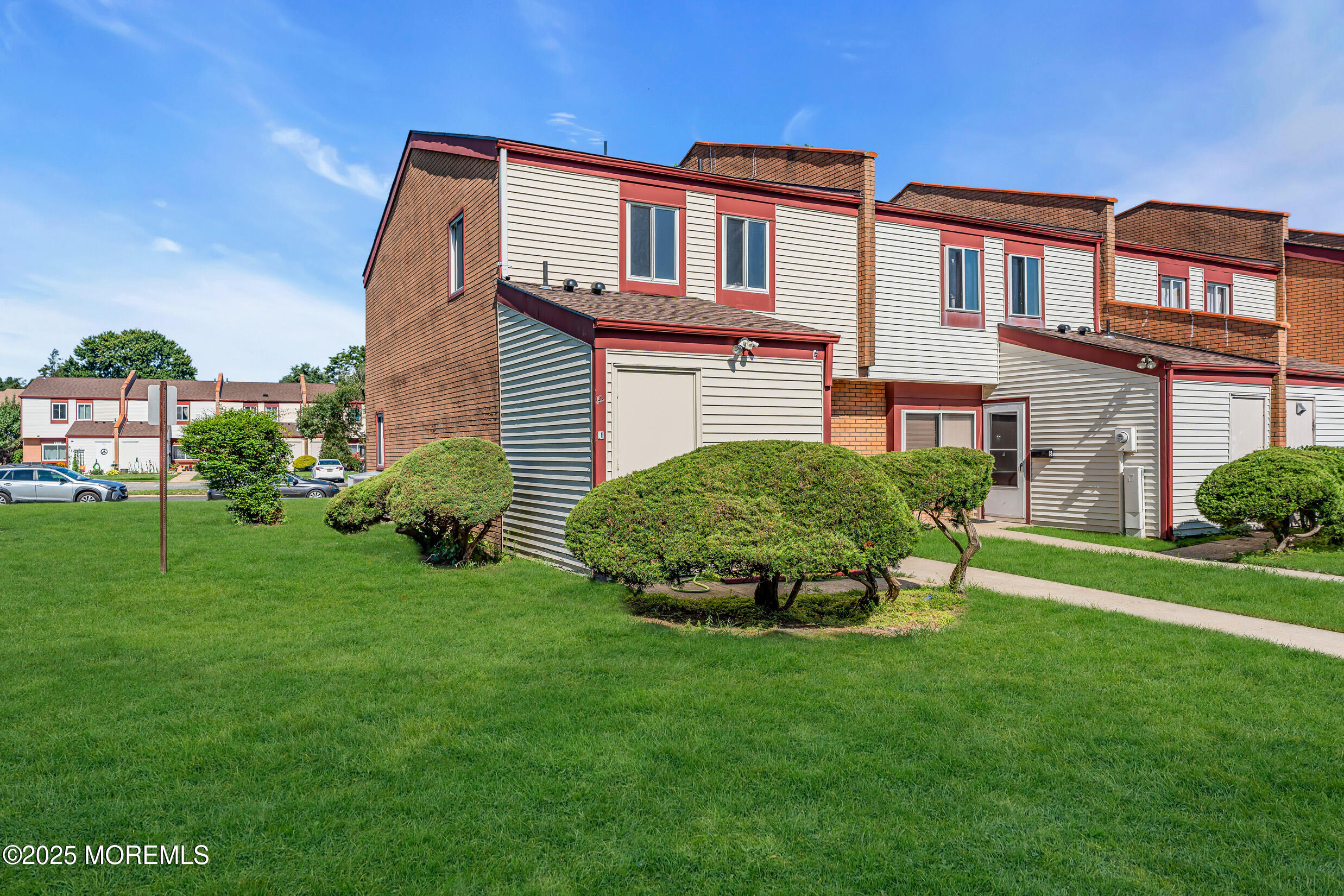 10 Foxwood Court 93