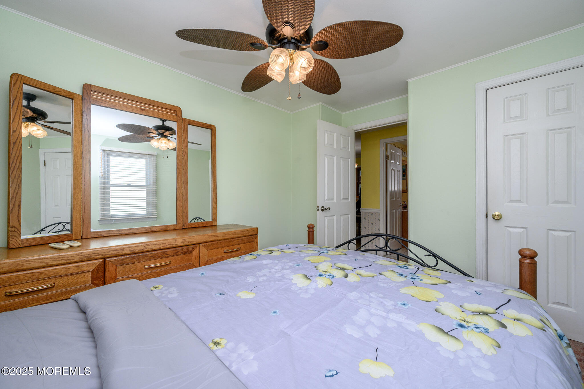 463 Ferndale Place, Keyport, New Jersey image 18