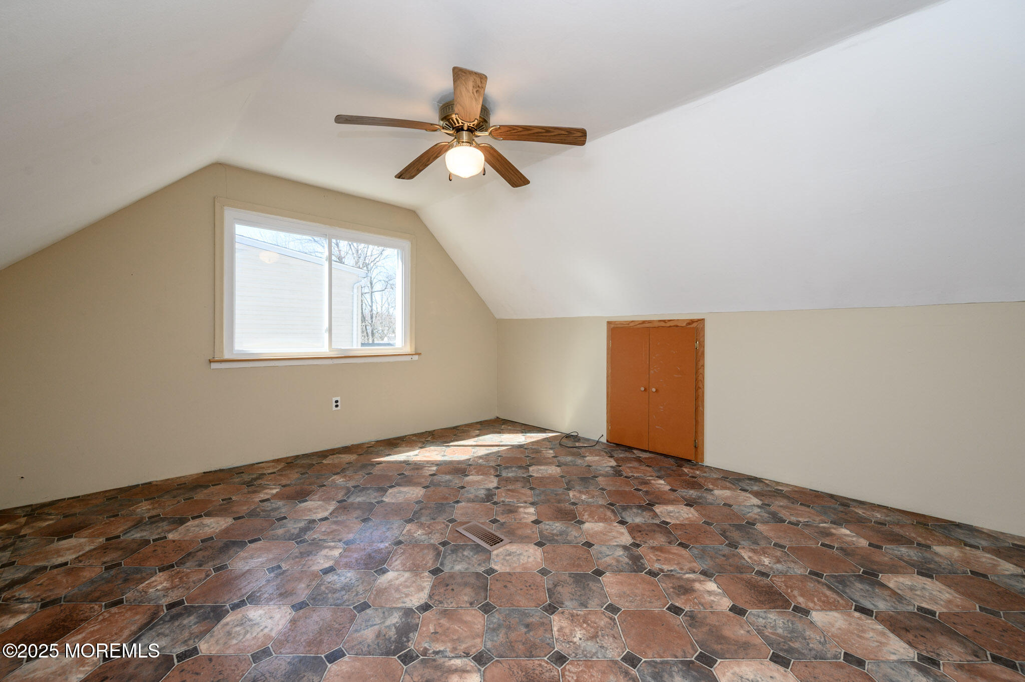 463 Ferndale Place, Keyport, New Jersey image 25
