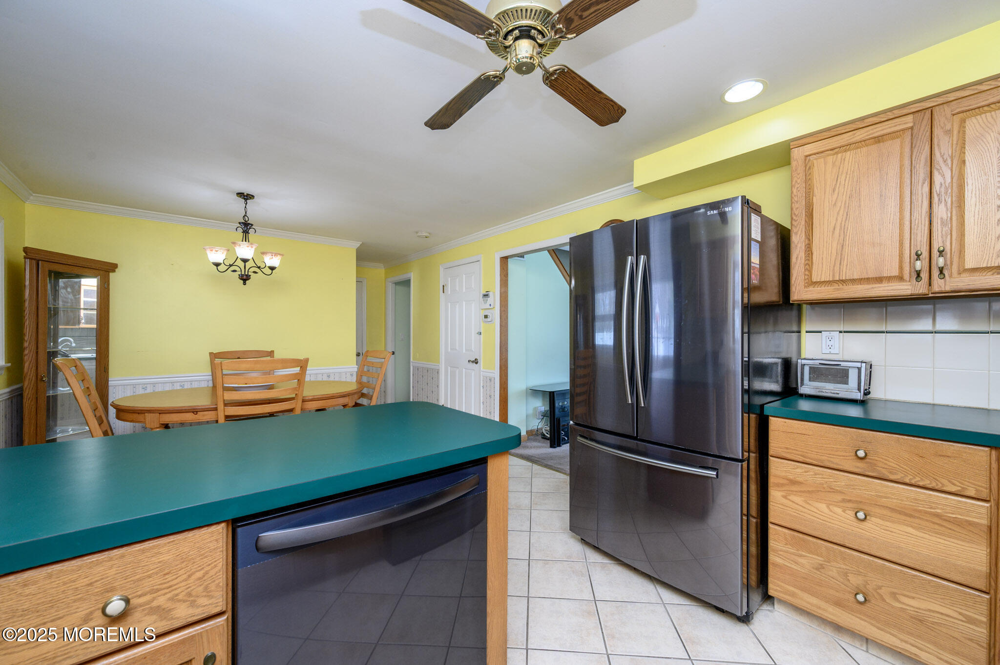 463 Ferndale Place, Keyport, New Jersey image 15