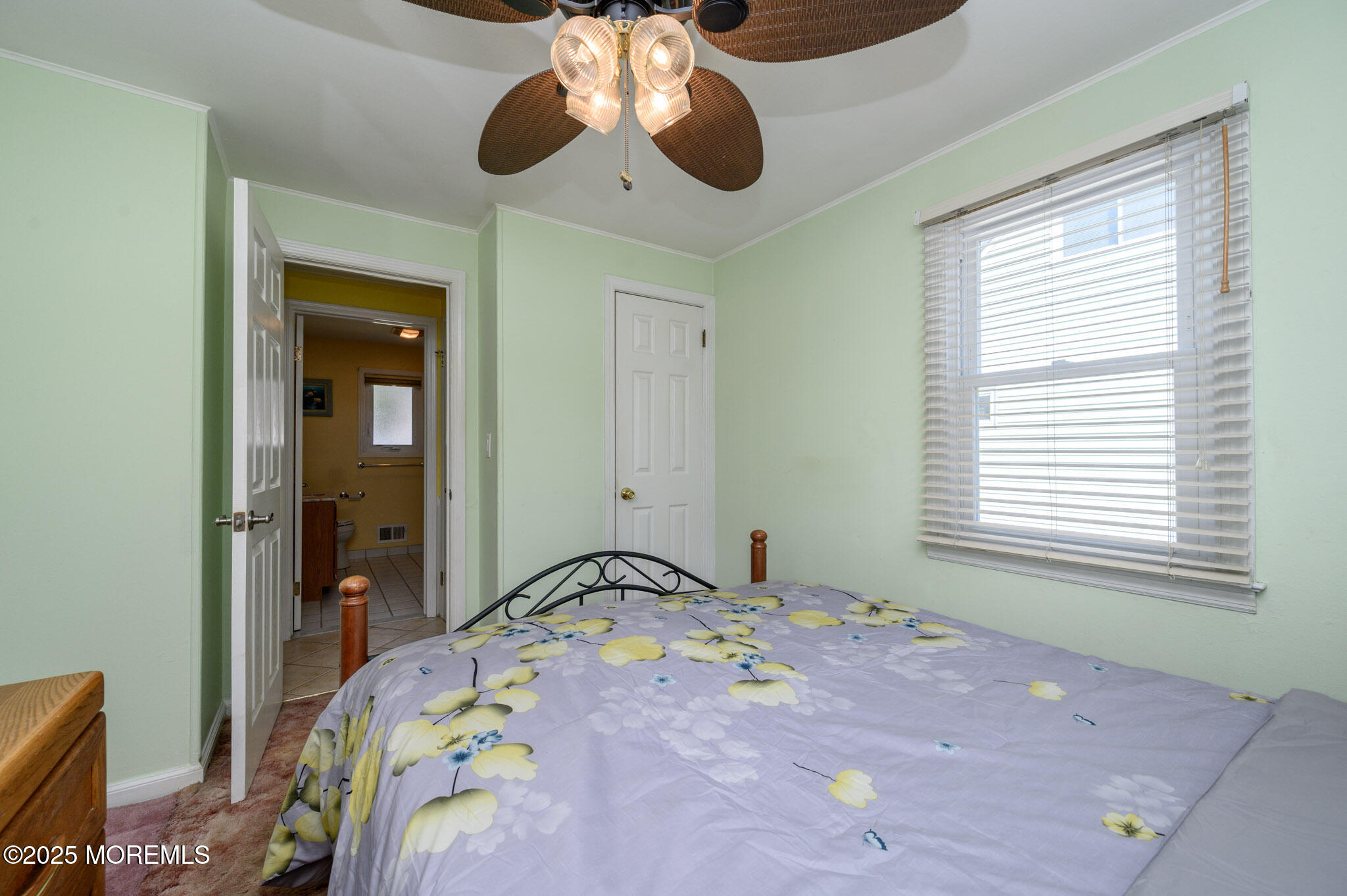 463 Ferndale Place, Keyport, New Jersey image 20