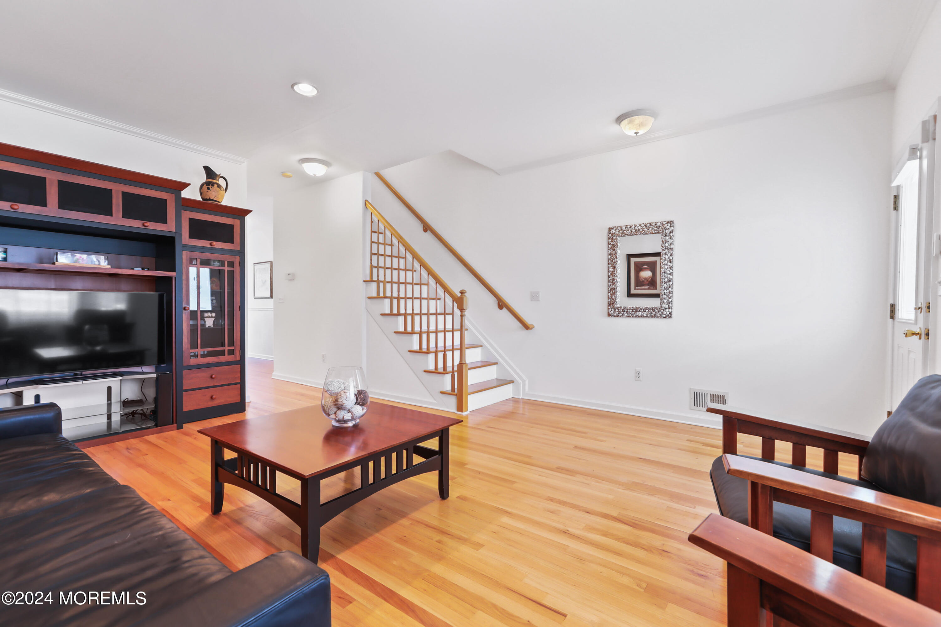 31 Pavilion Avenue, Long Branch, New Jersey image 9