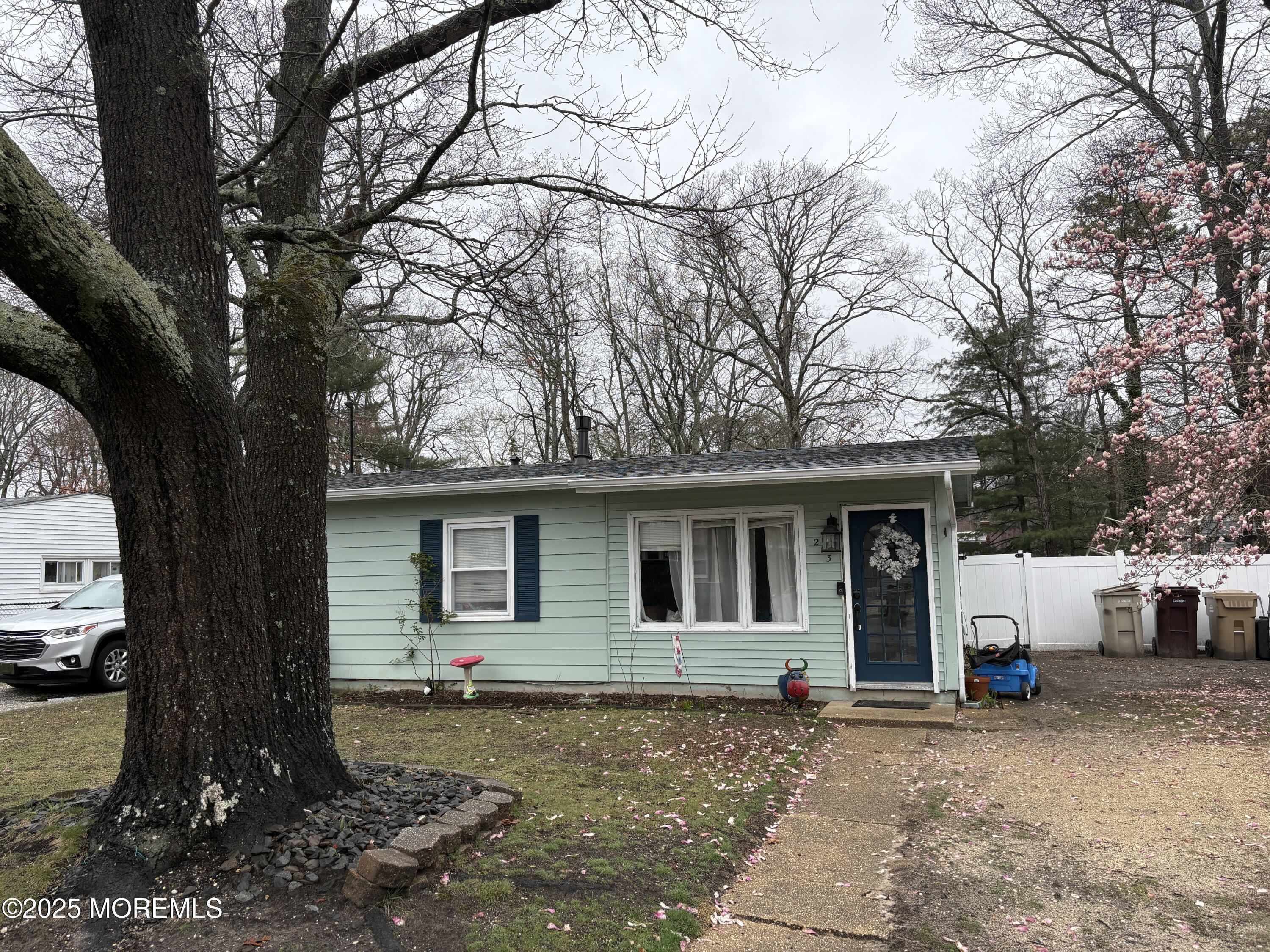213 Laurel Drive, Bayville, New Jersey image 2