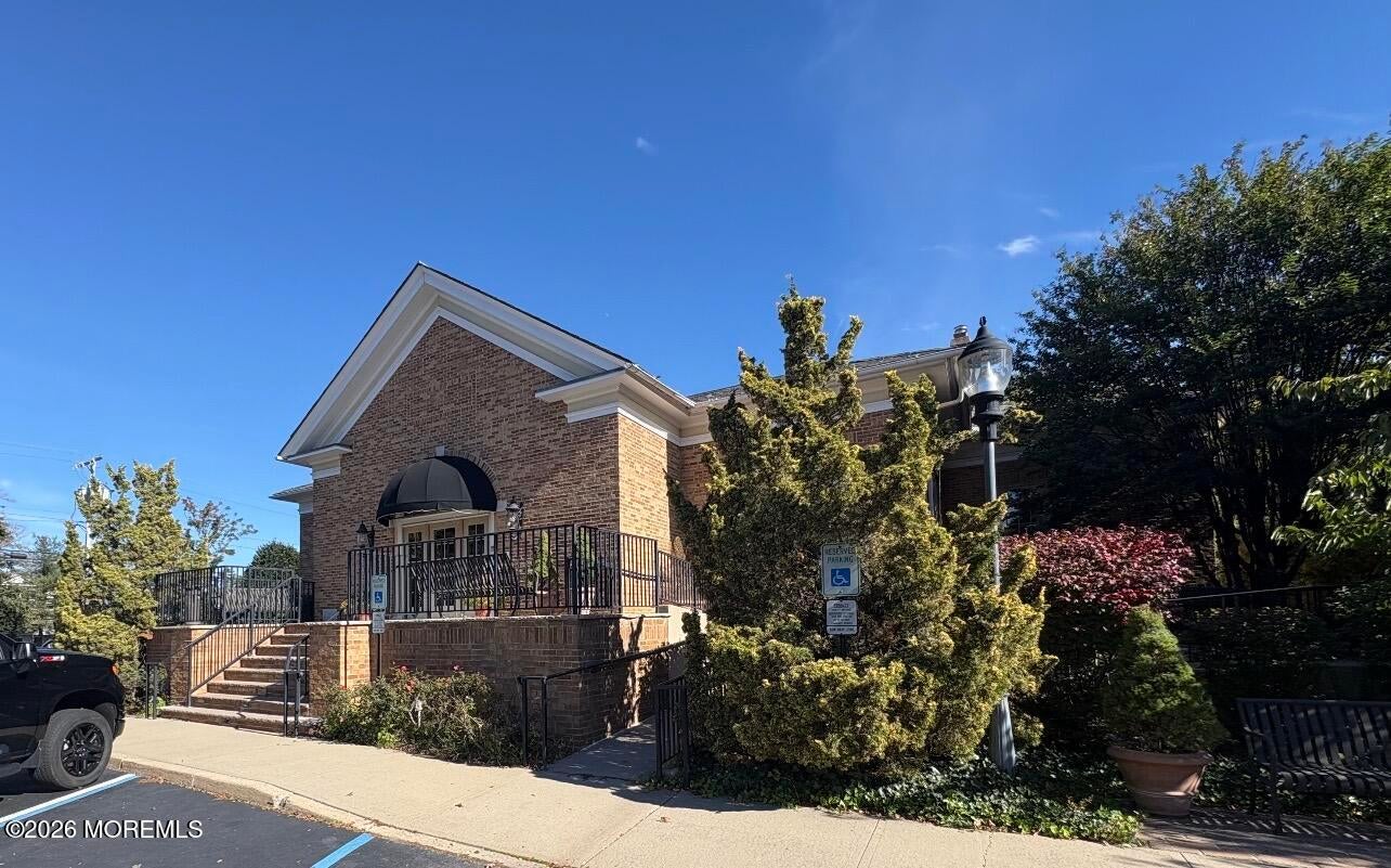 47 W River Road Suite D