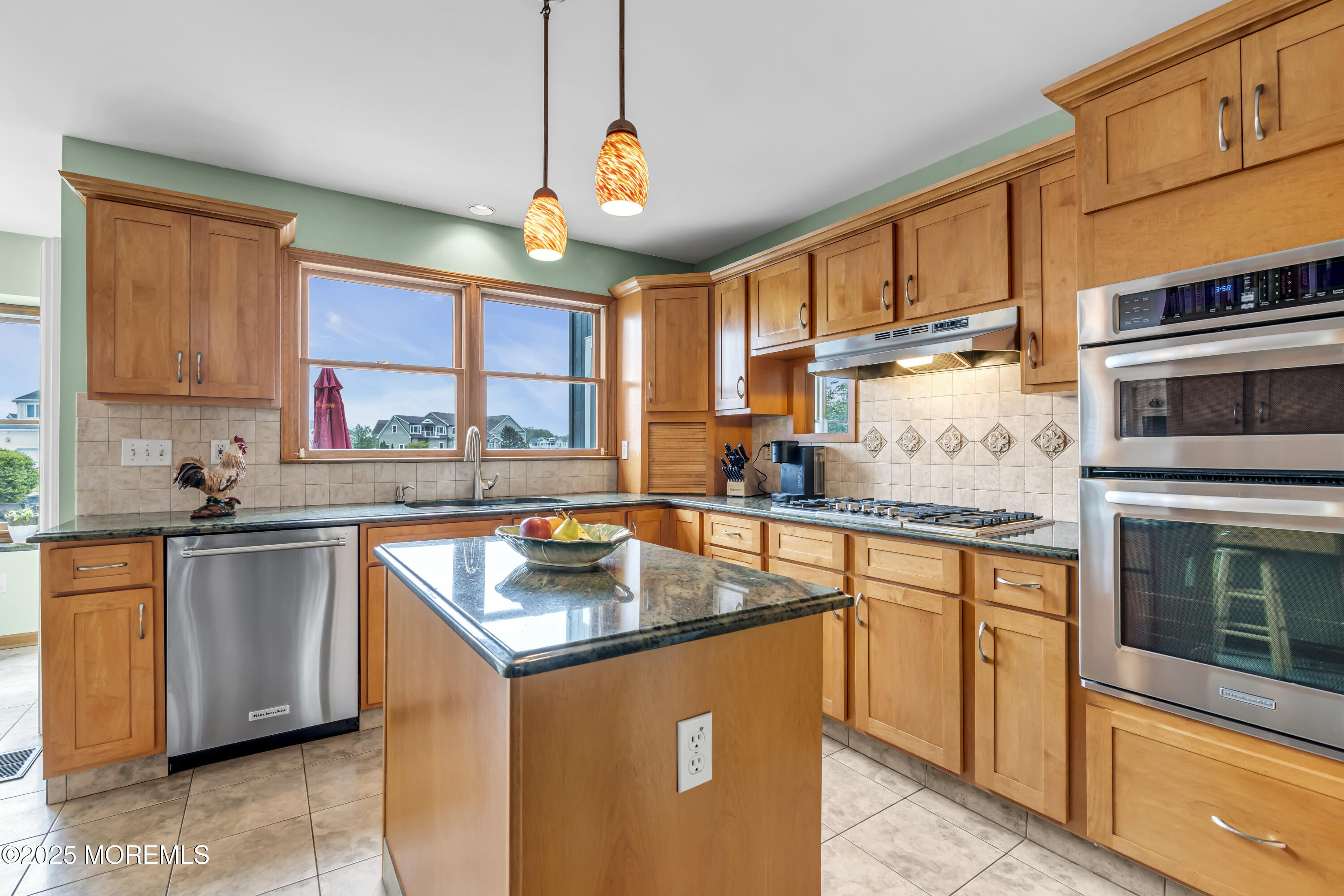 560 Midwood Drive, Brick, New Jersey image 46