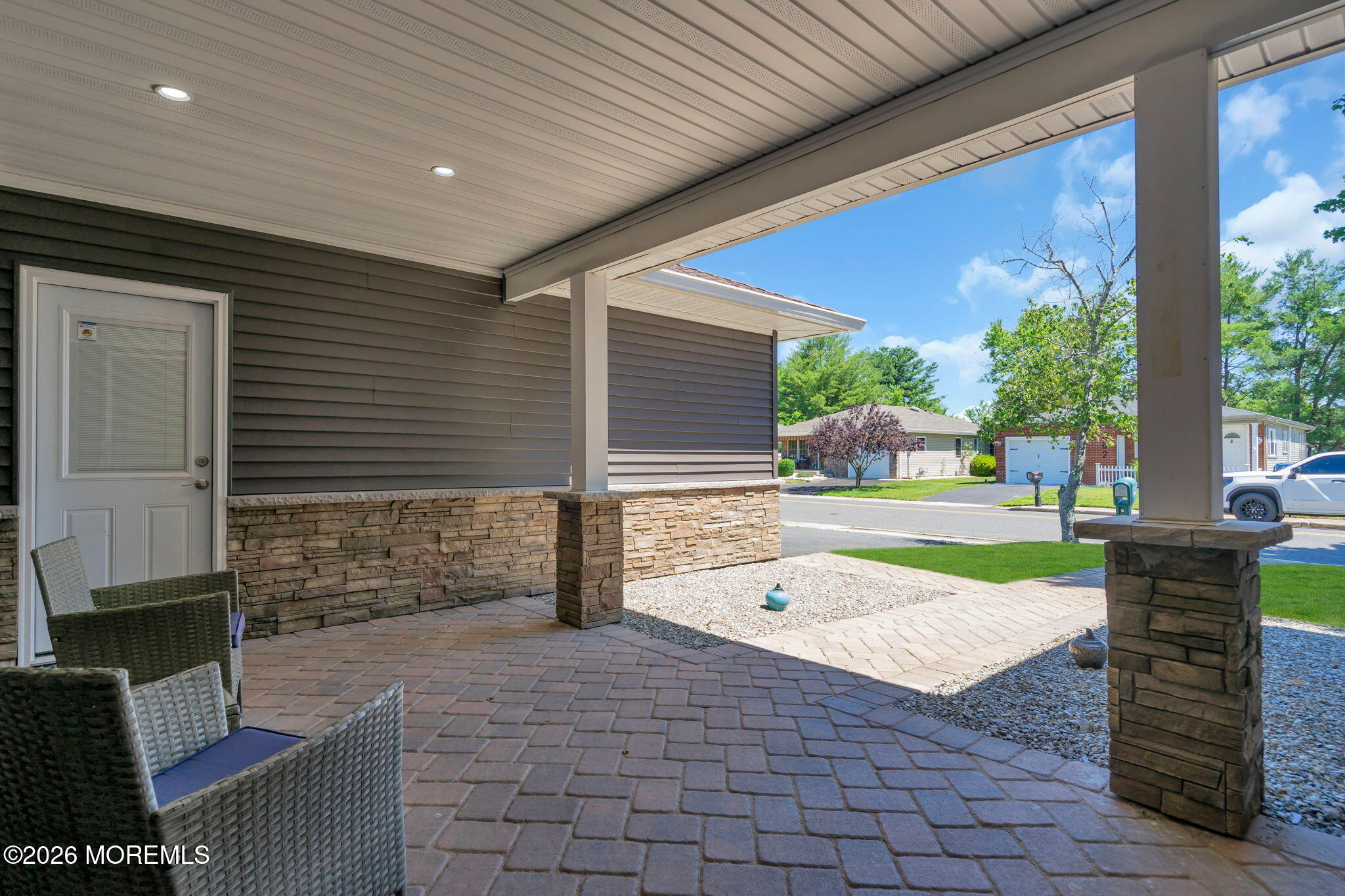 363 Barbados Drive N