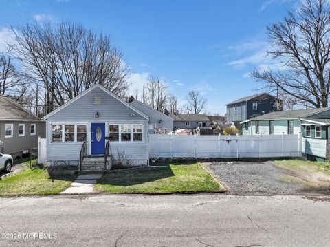 Photo of 140 7th Street, Hazlet, NJ 07734 (MLS # 22610502)