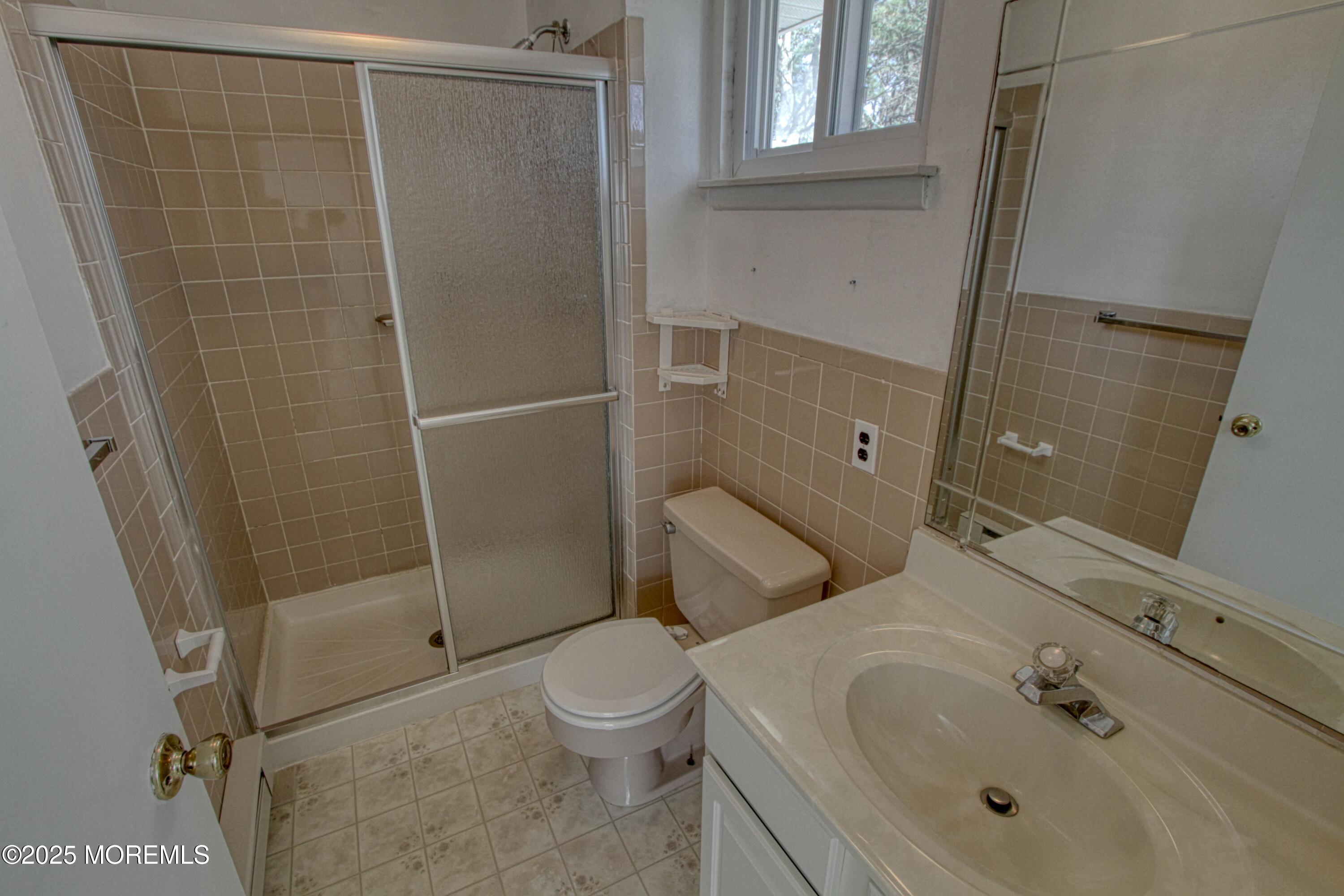 1218 Atlantic Avenue, Camden, New Jersey image 8
