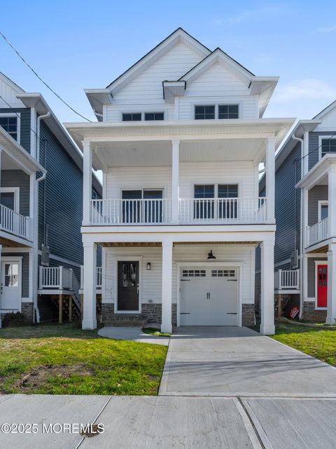 53 Miller Street Highlands NJ 07732