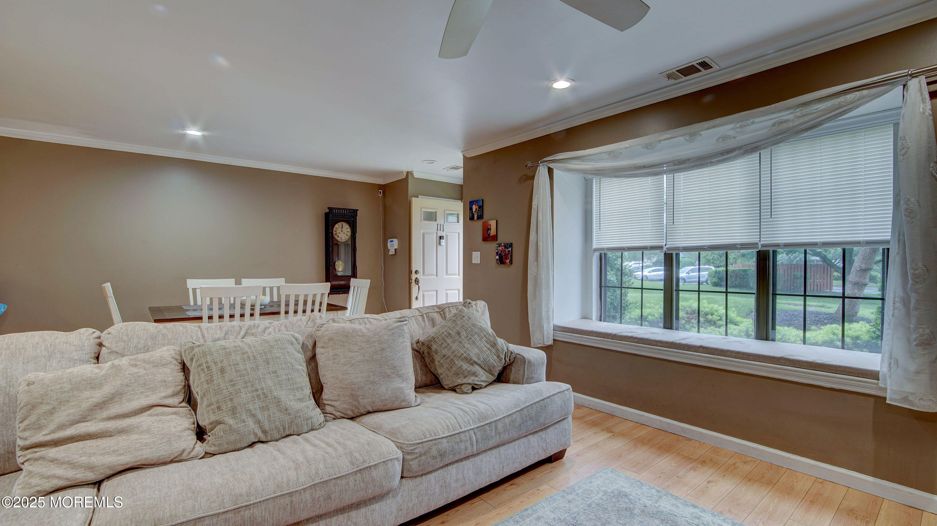 111 Wyndham Place, Robbinsville Township, New Jersey image 6