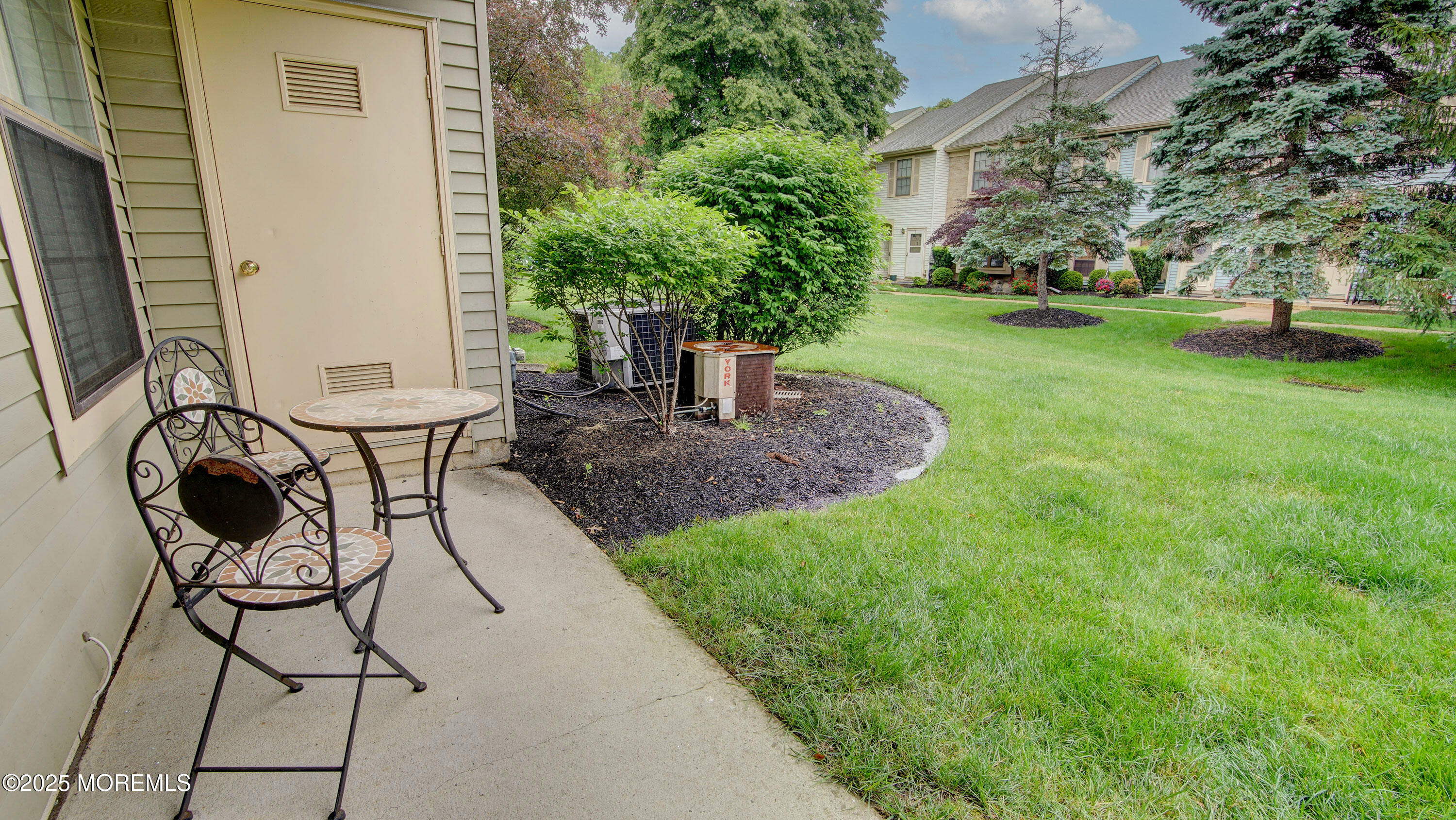 111 Wyndham Place, Robbinsville Township, New Jersey image 14