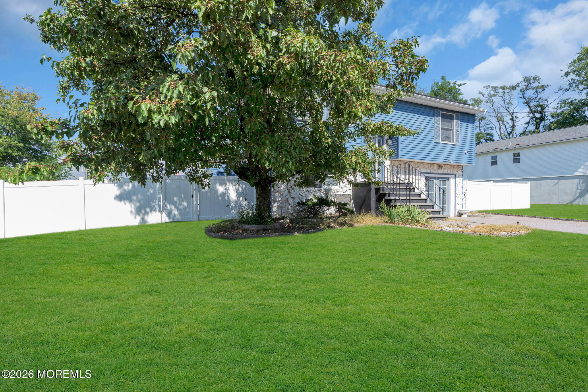 301 Deal Avenue